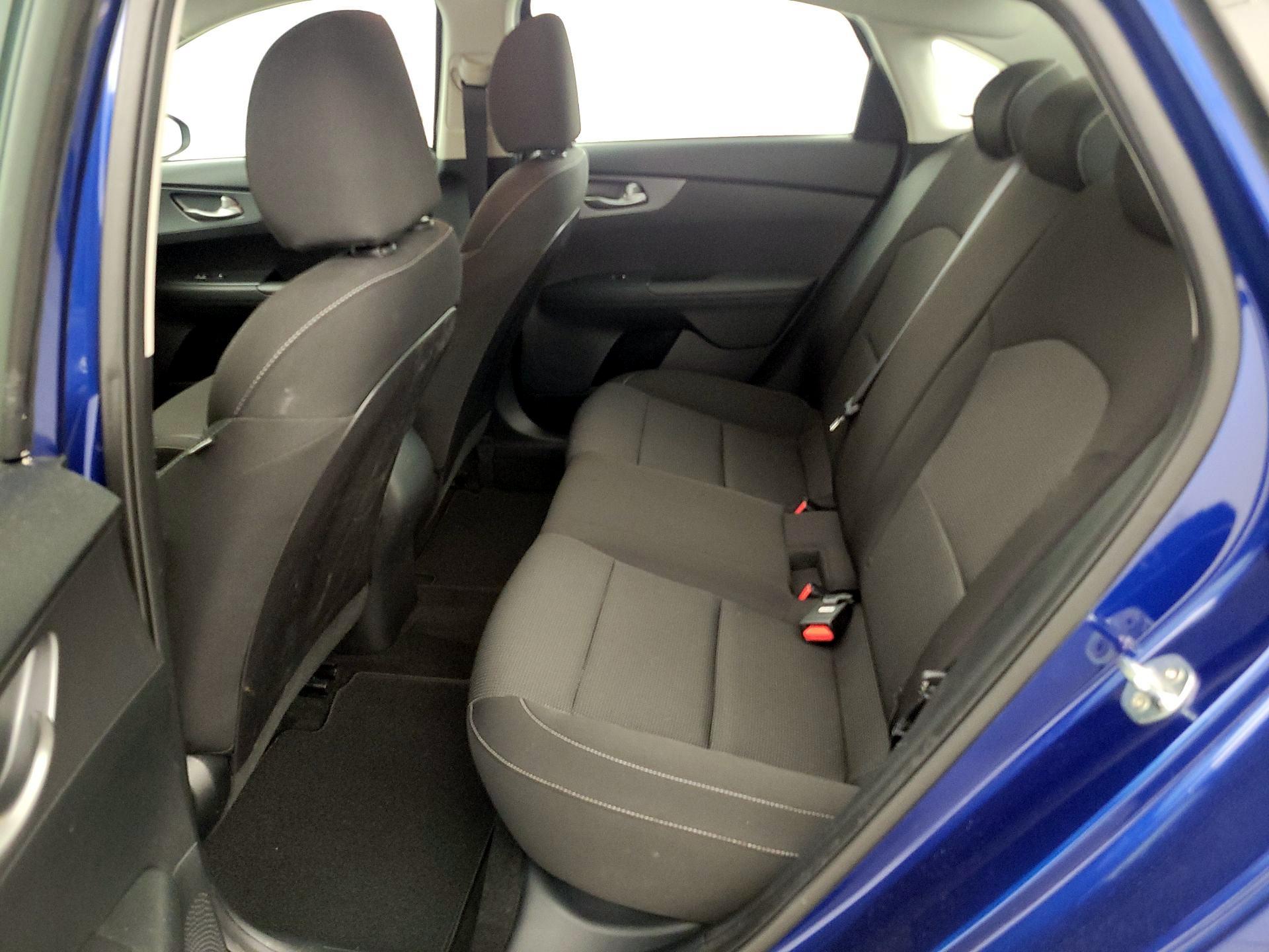 Thumbnail: 2020 Kia Forte - 19