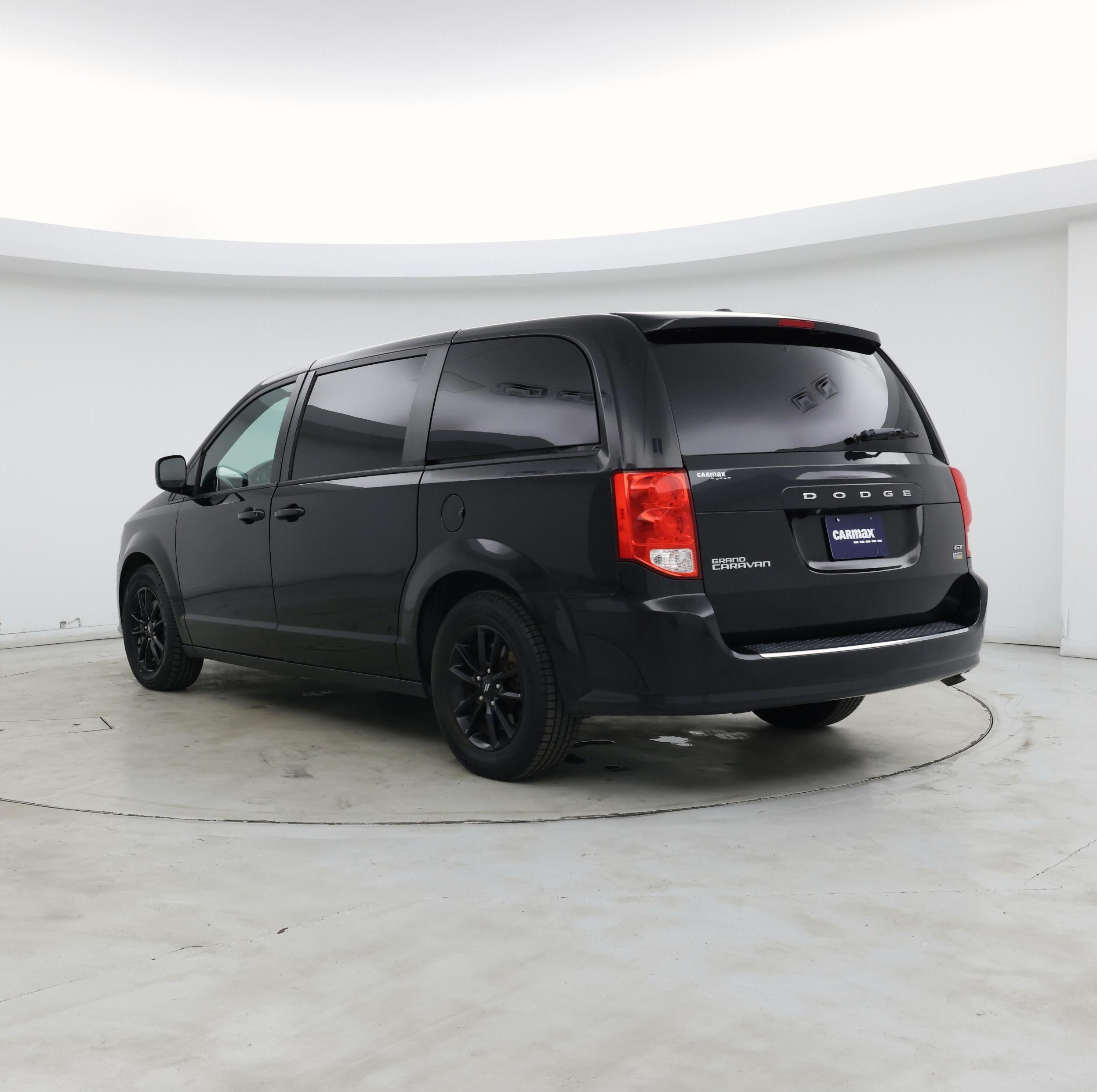 Thumbnail: 2019 Dodge Grand Caravan - 2