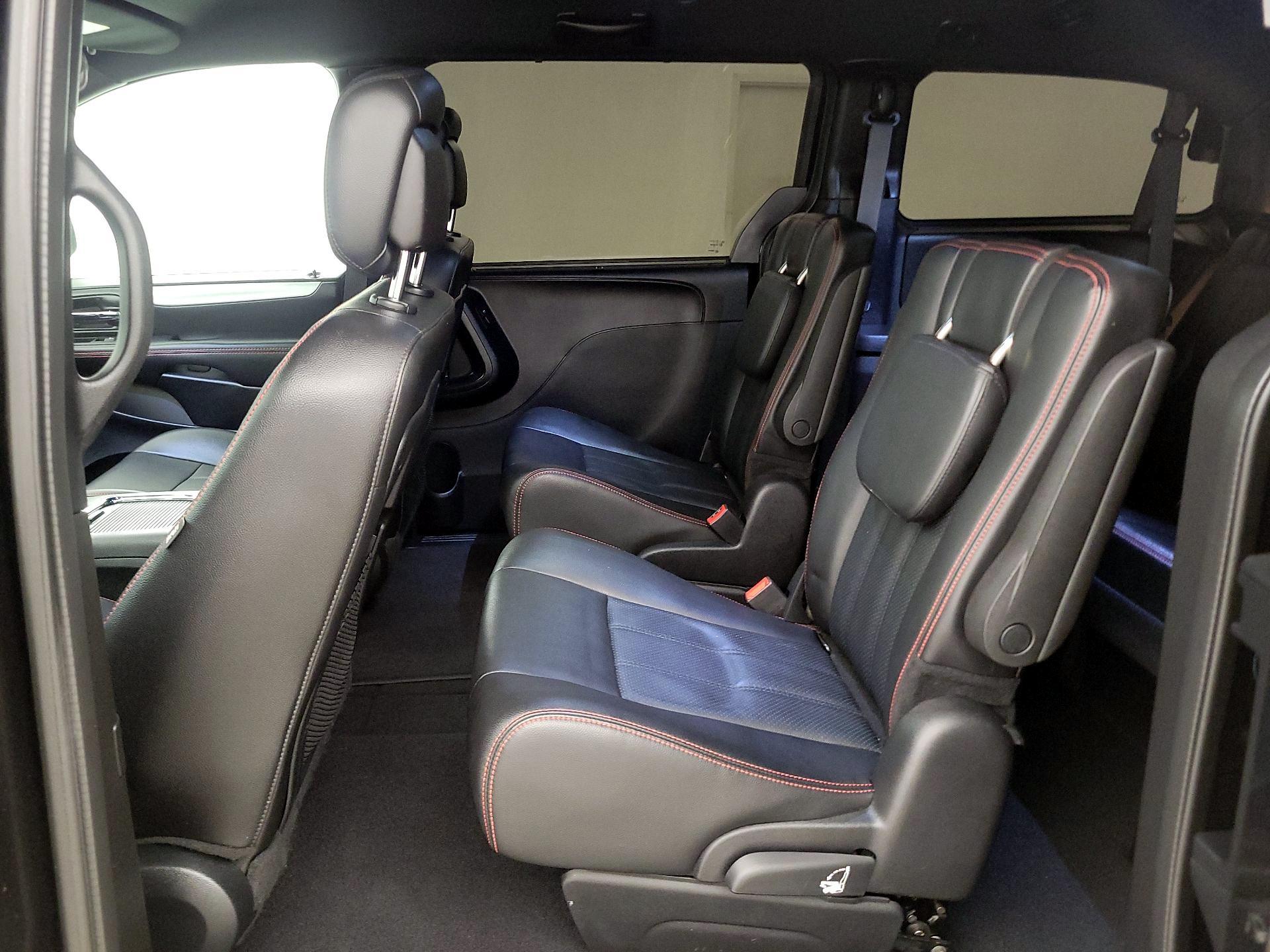 Thumbnail: 2019 Dodge Grand Caravan - 20