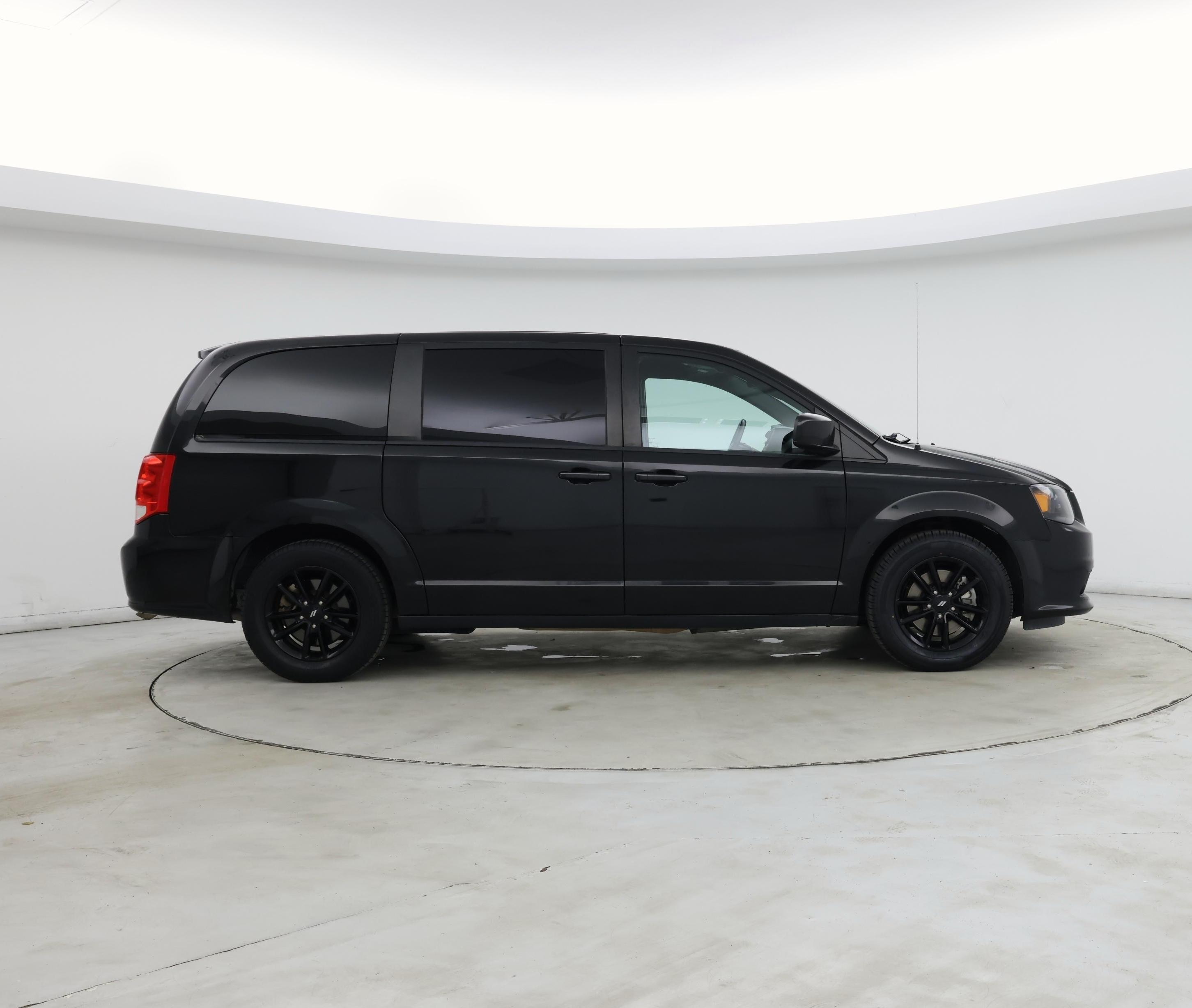 Thumbnail: 2019 Dodge Grand Caravan - 7