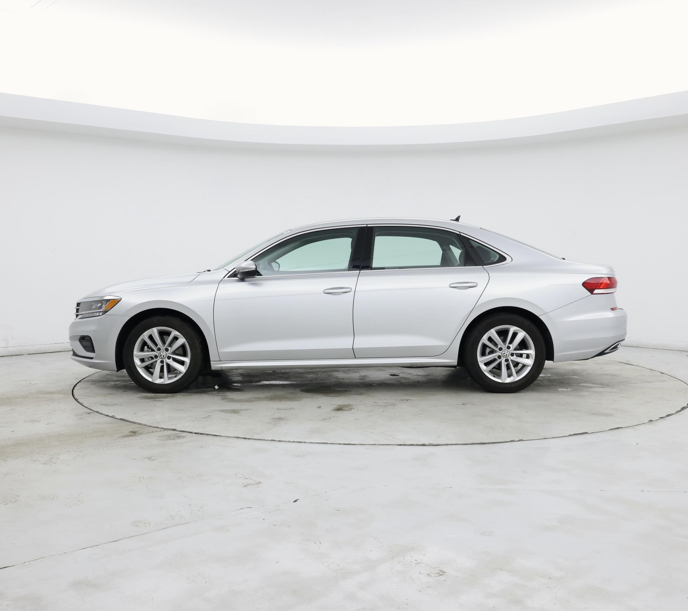 Thumbnail: 2020 Volkswagen Passat - 3