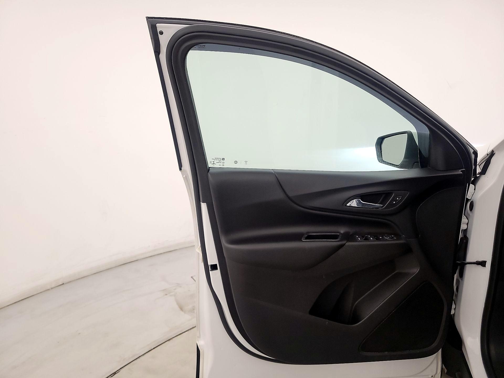 Thumbnail: 2021 Chevrolet Equinox - 12