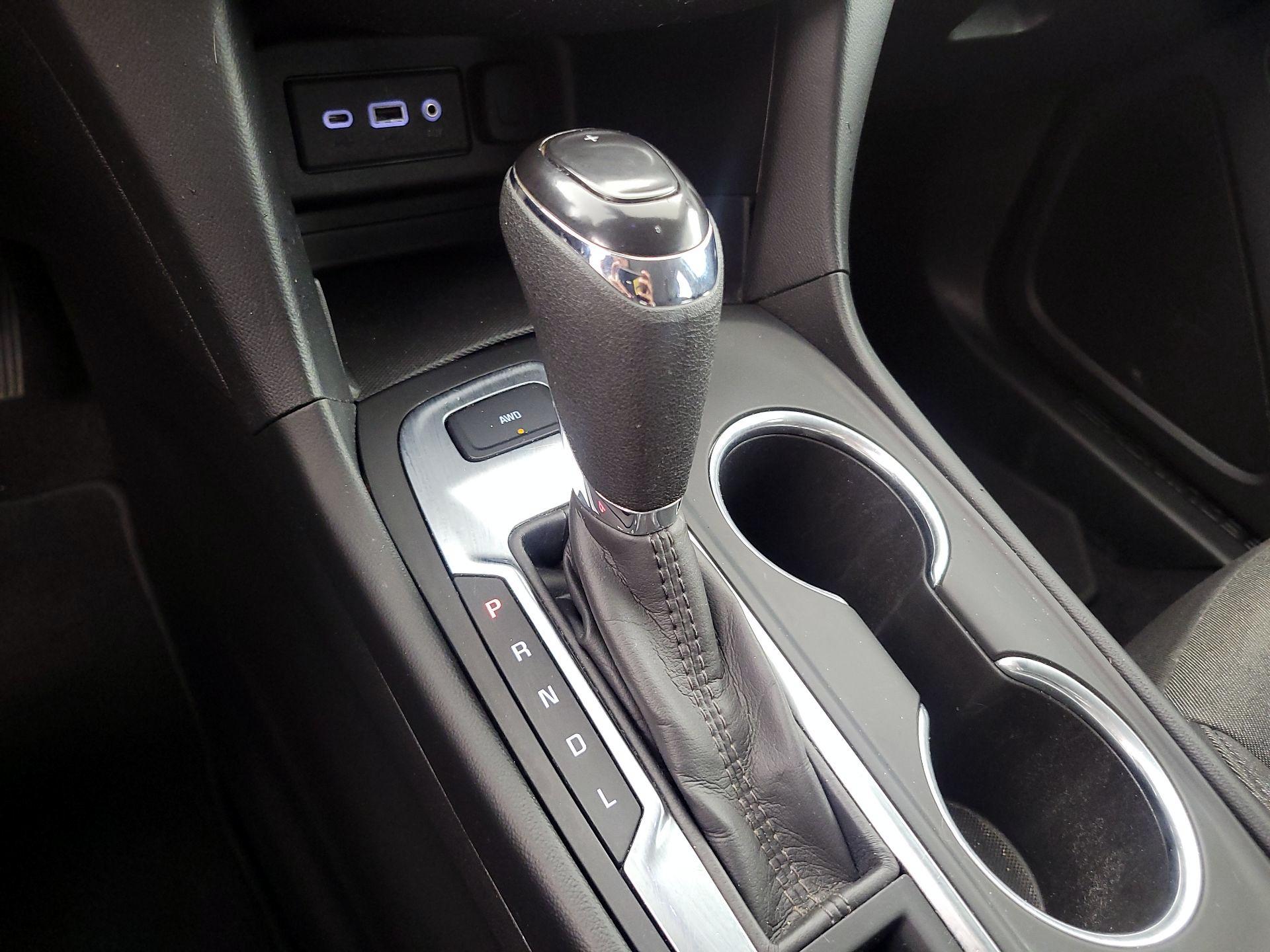 Thumbnail: 2021 Chevrolet Equinox - 17