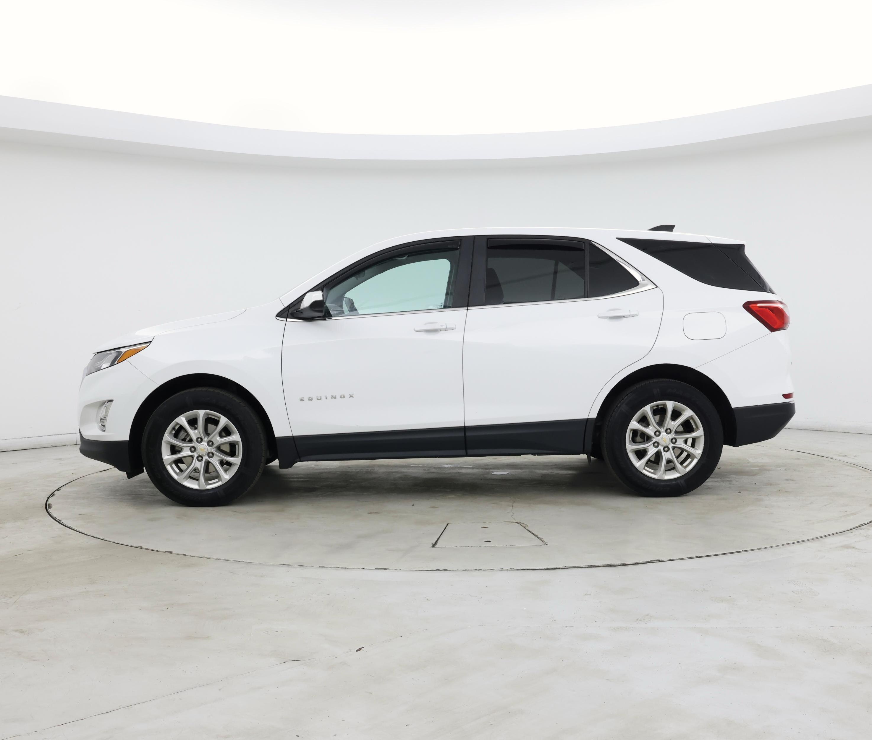 Thumbnail: 2021 Chevrolet Equinox - 3