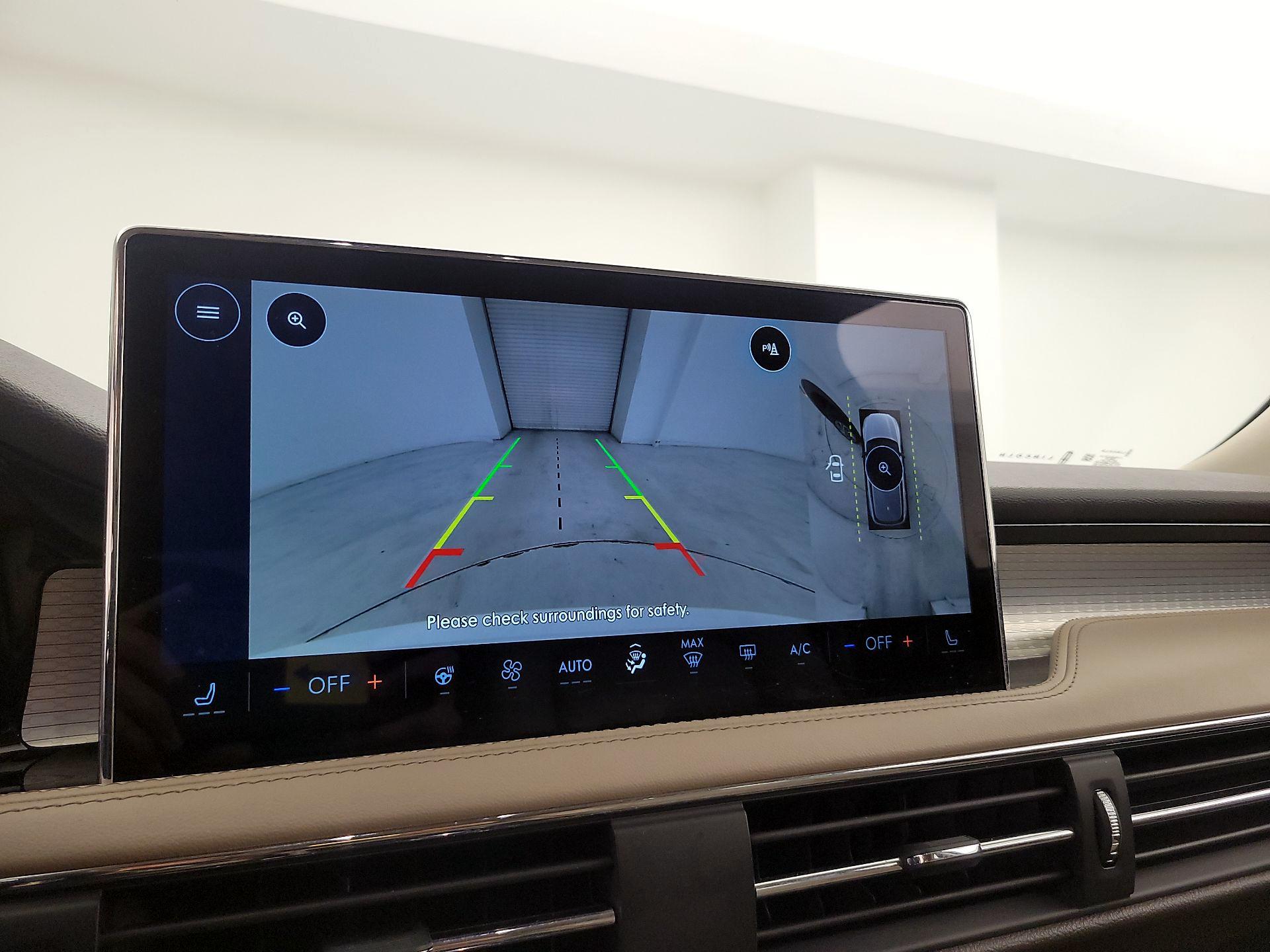 Thumbnail: 2024 Lincoln Corsair - 15