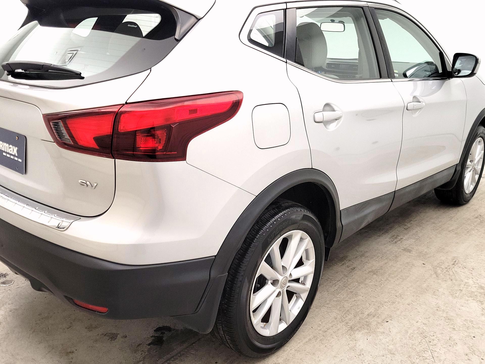 Thumbnail: 2018 Nissan Rogue Sport - 5