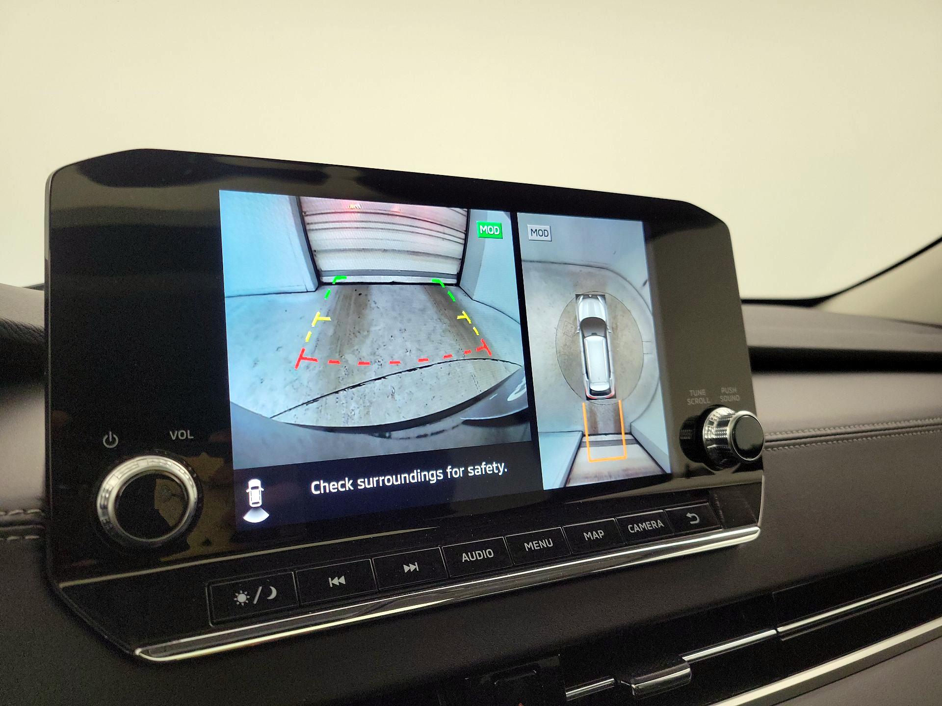 Thumbnail: 2024 Mitsubishi Outlander - 14