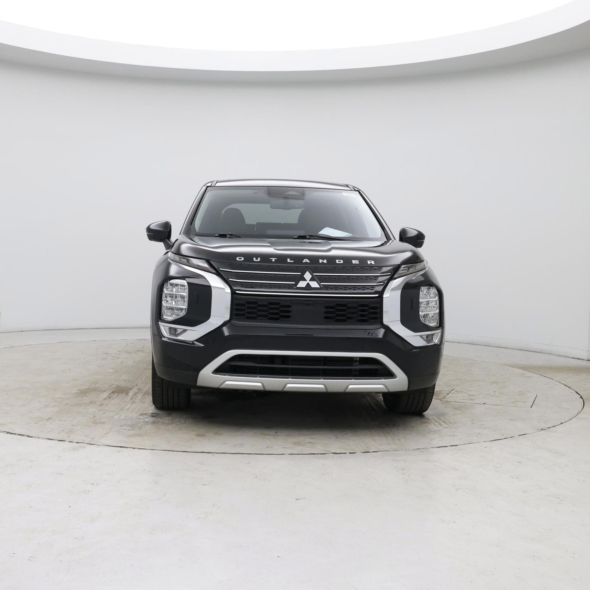 Thumbnail: 2024 Mitsubishi Outlander - 5