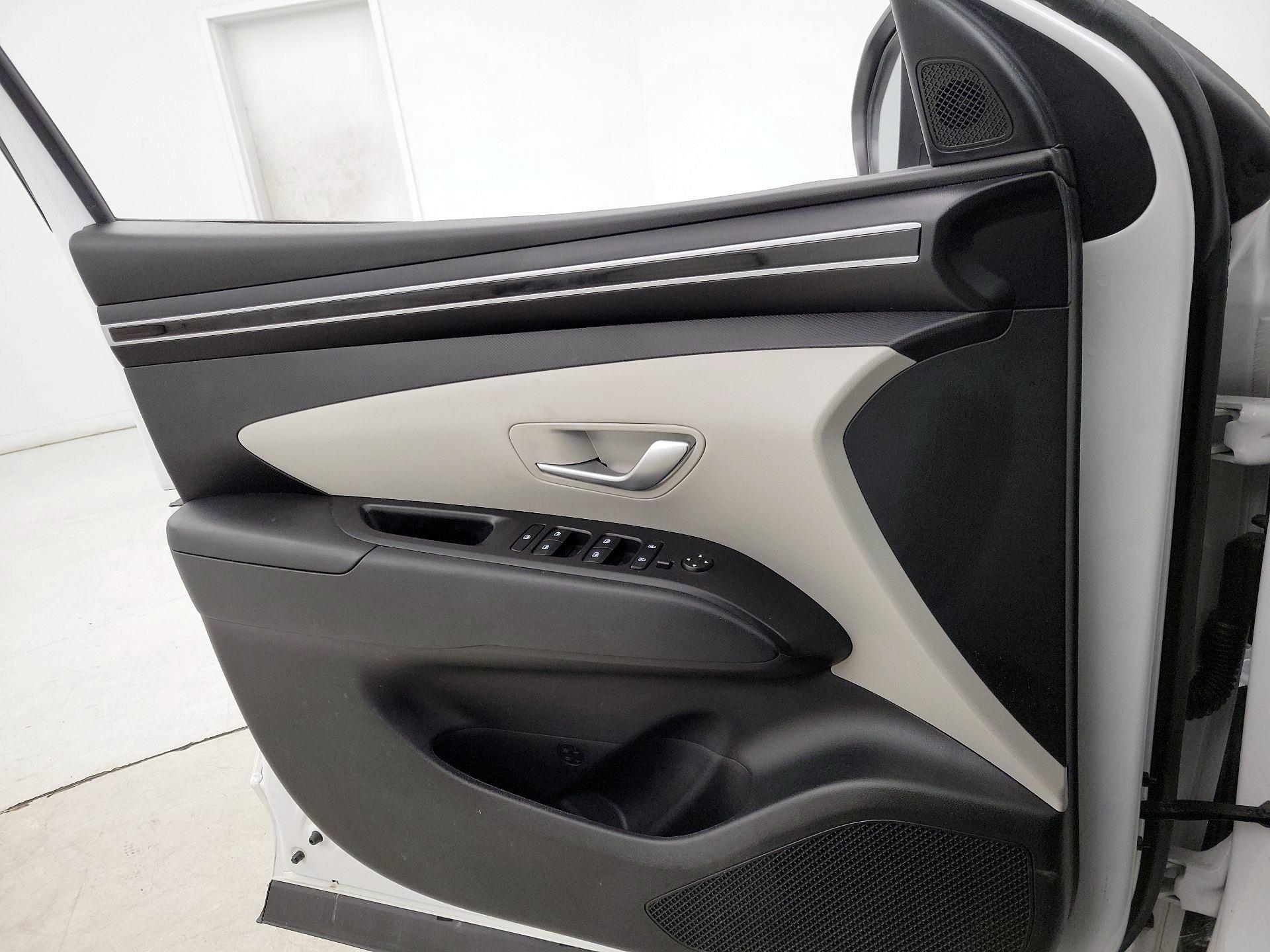 Thumbnail: 2024 Hyundai Tucson - 12