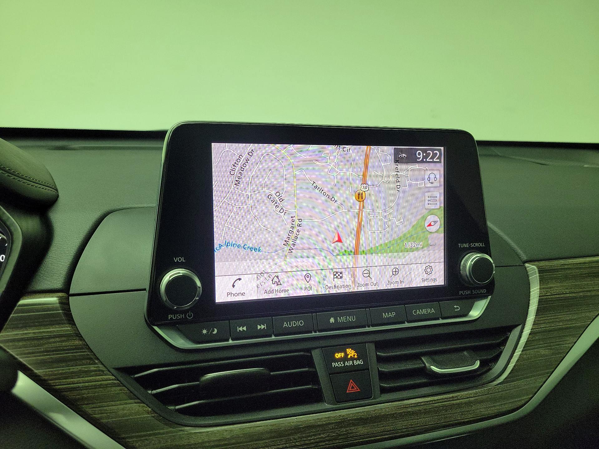 Thumbnail: 2019 Nissan Altima - 12