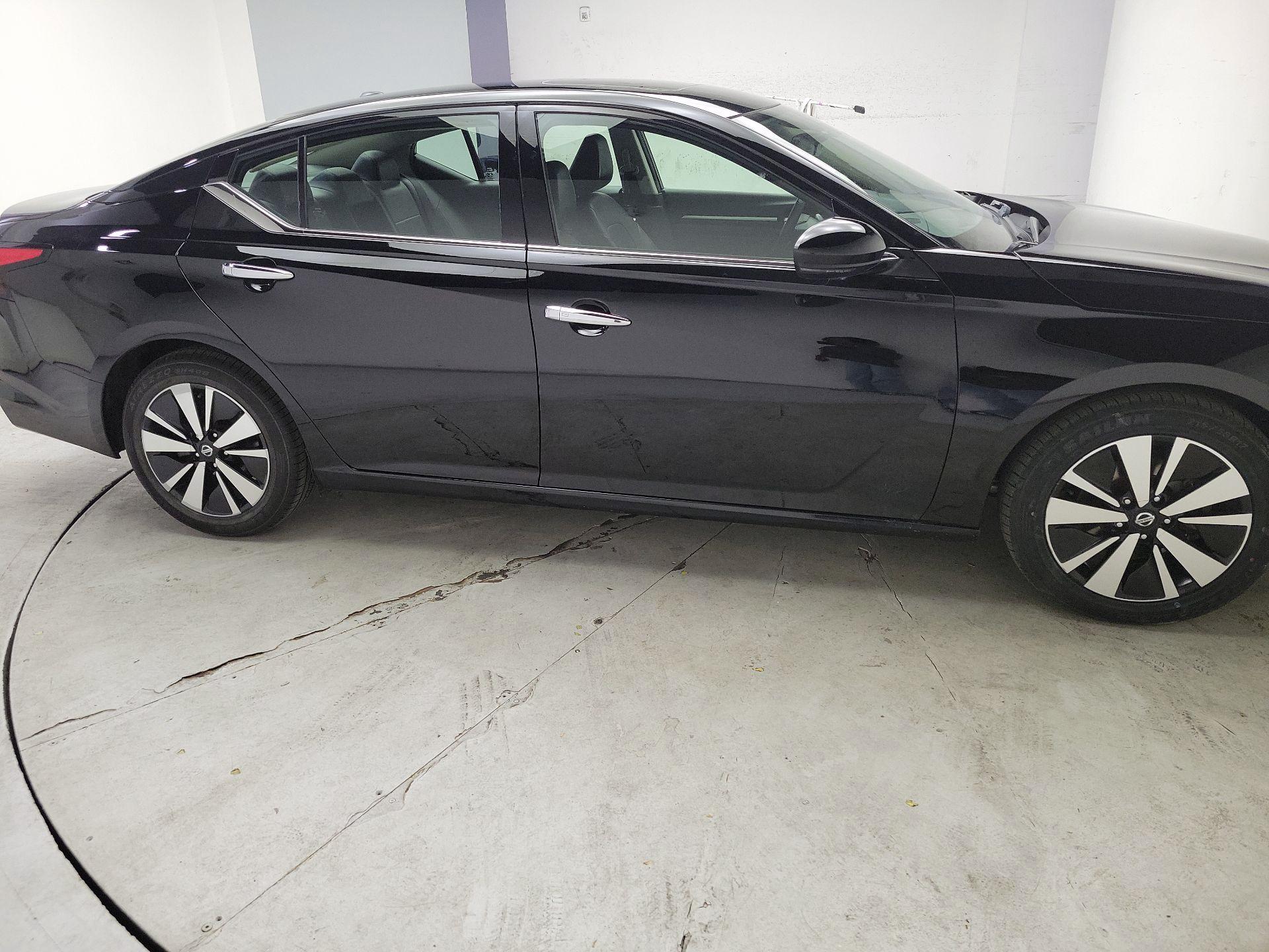 Thumbnail: 2019 Nissan Altima - 4