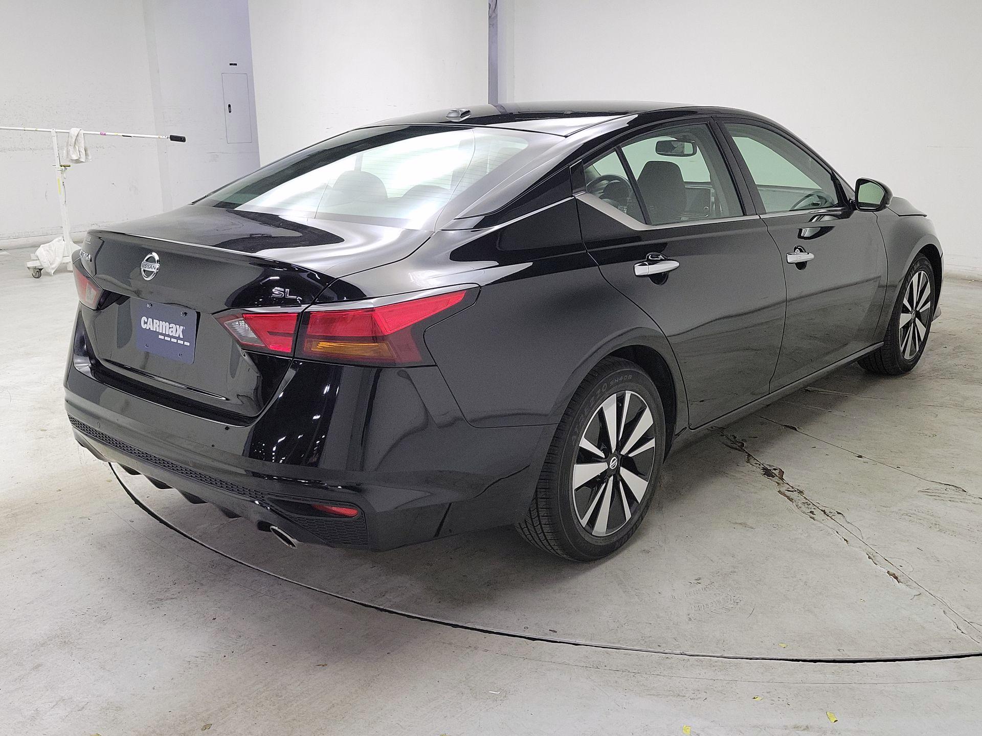 Thumbnail: 2019 Nissan Altima - 5