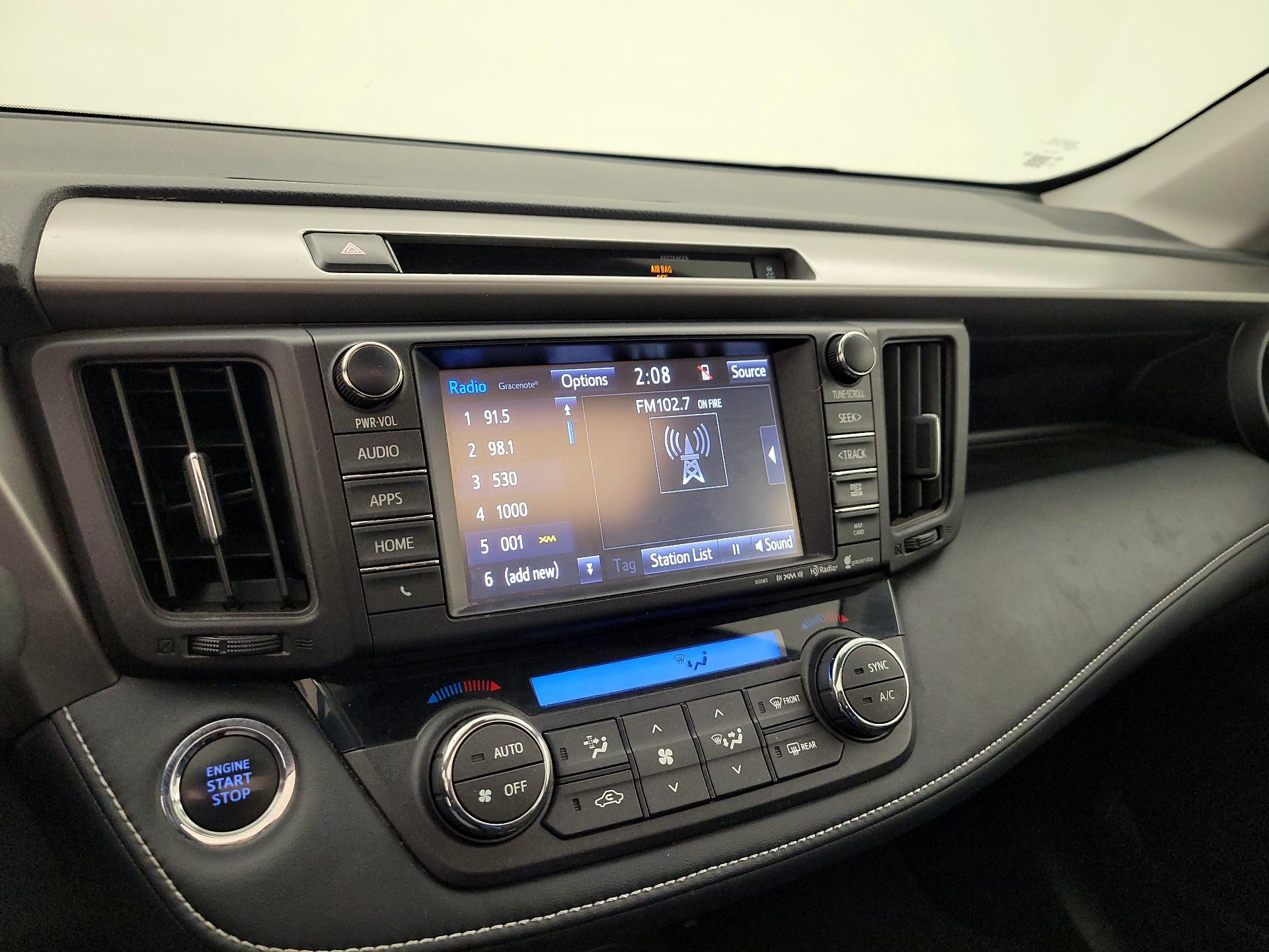 Thumbnail: 2016 Toyota RAV4 - 16