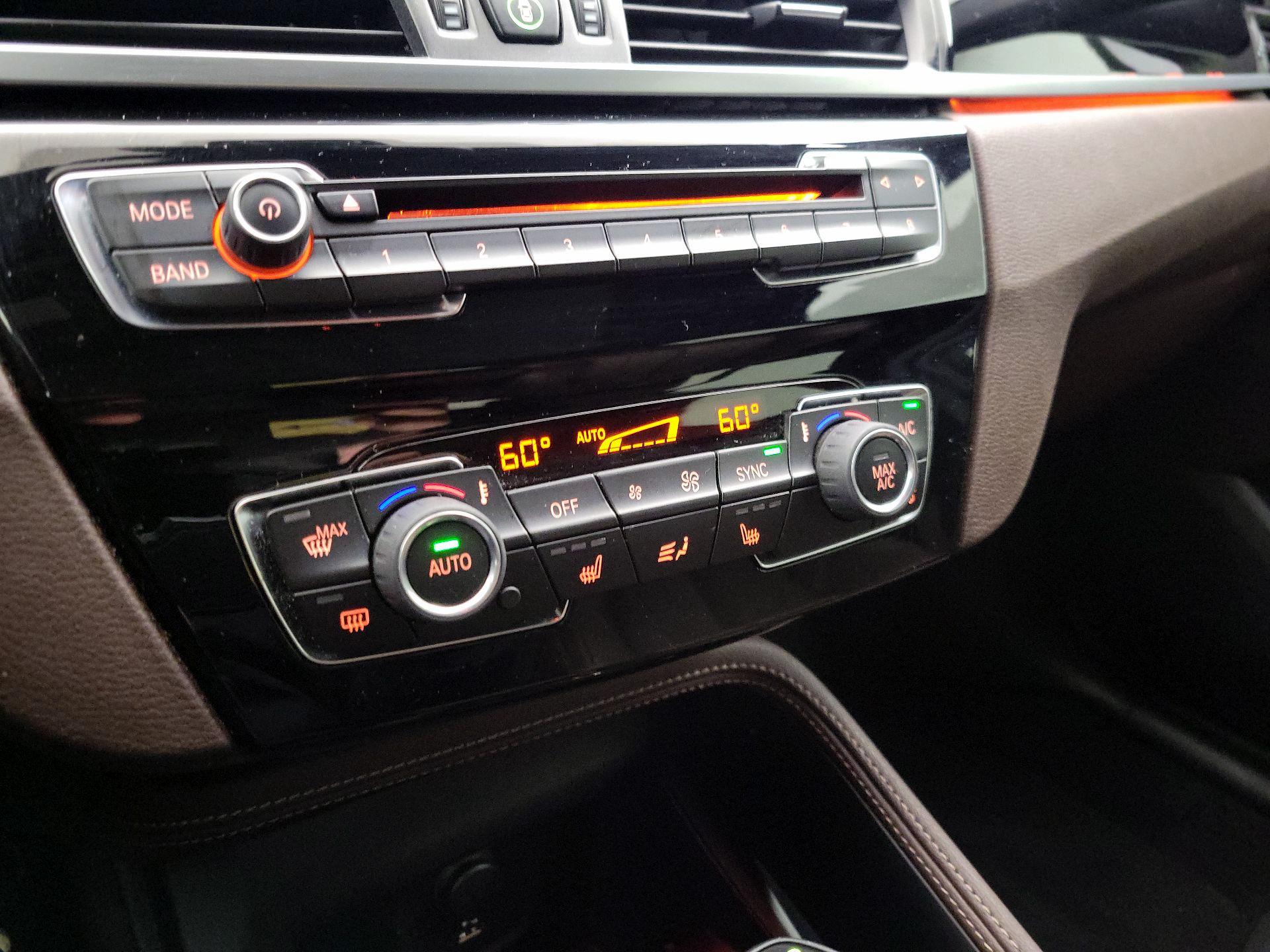 Thumbnail: 2019 BMW X1 - 16