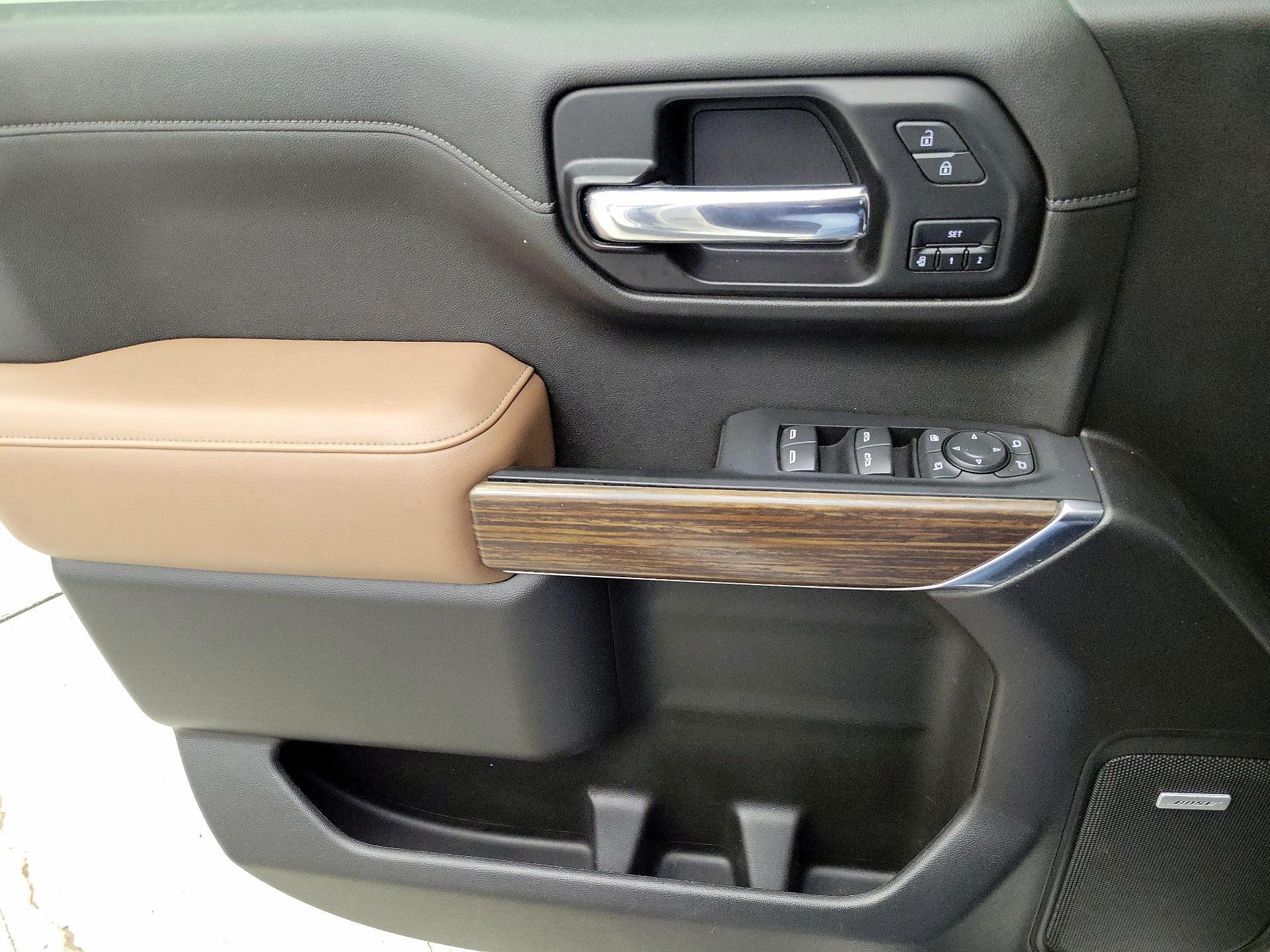 Thumbnail: 2022 Chevrolet Silverado 1500 - 12