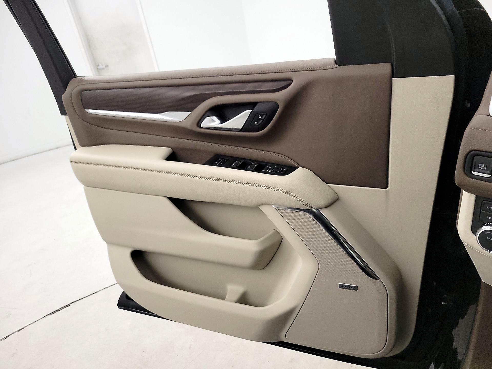 Thumbnail: 2023 GMC Yukon - 12