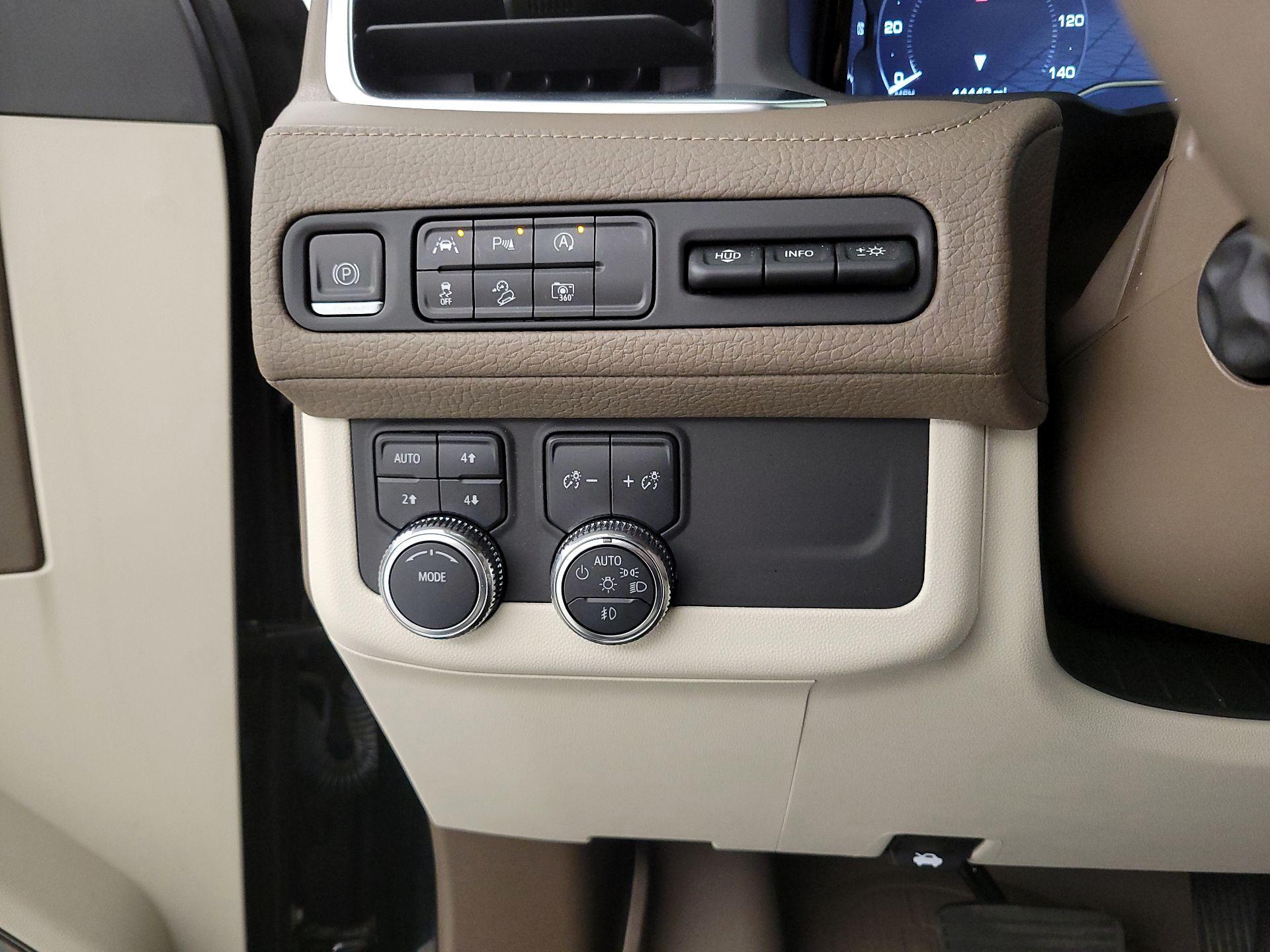 Thumbnail: 2023 GMC Yukon - 13