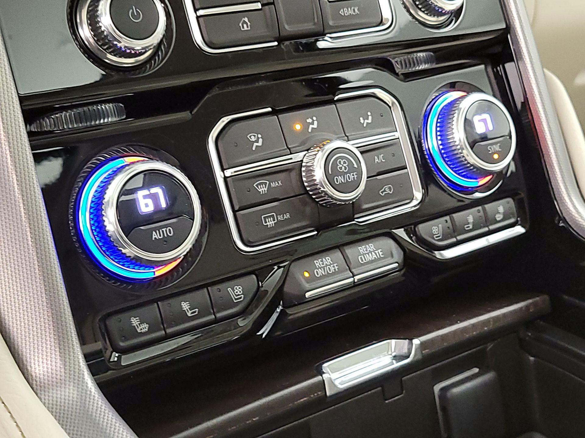 Thumbnail: 2023 GMC Yukon - 16