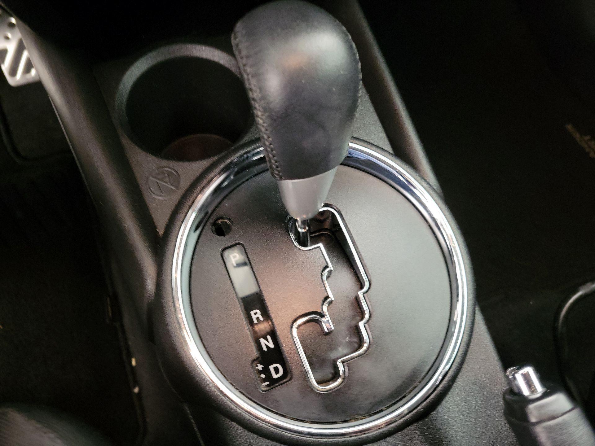 Thumbnail: 2015 Mitsubishi Outlander Sport - 16