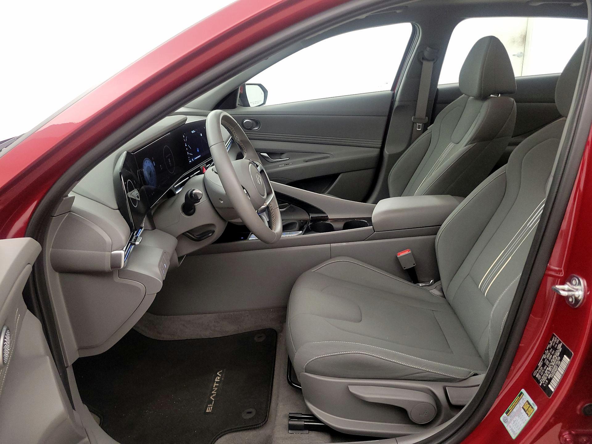 Thumbnail: 2024 Hyundai Elantra - 11