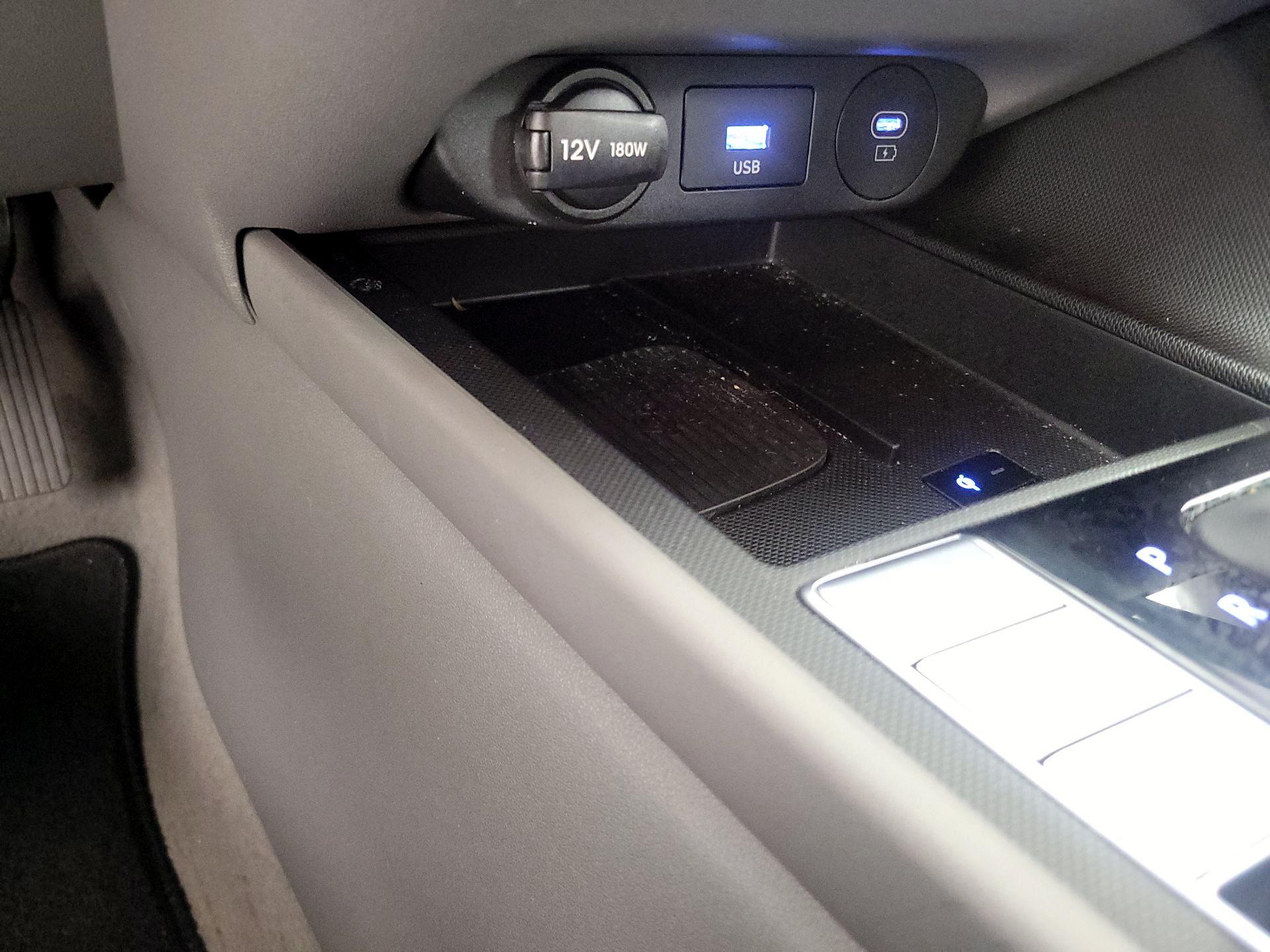 Thumbnail: 2024 Hyundai Elantra - 19