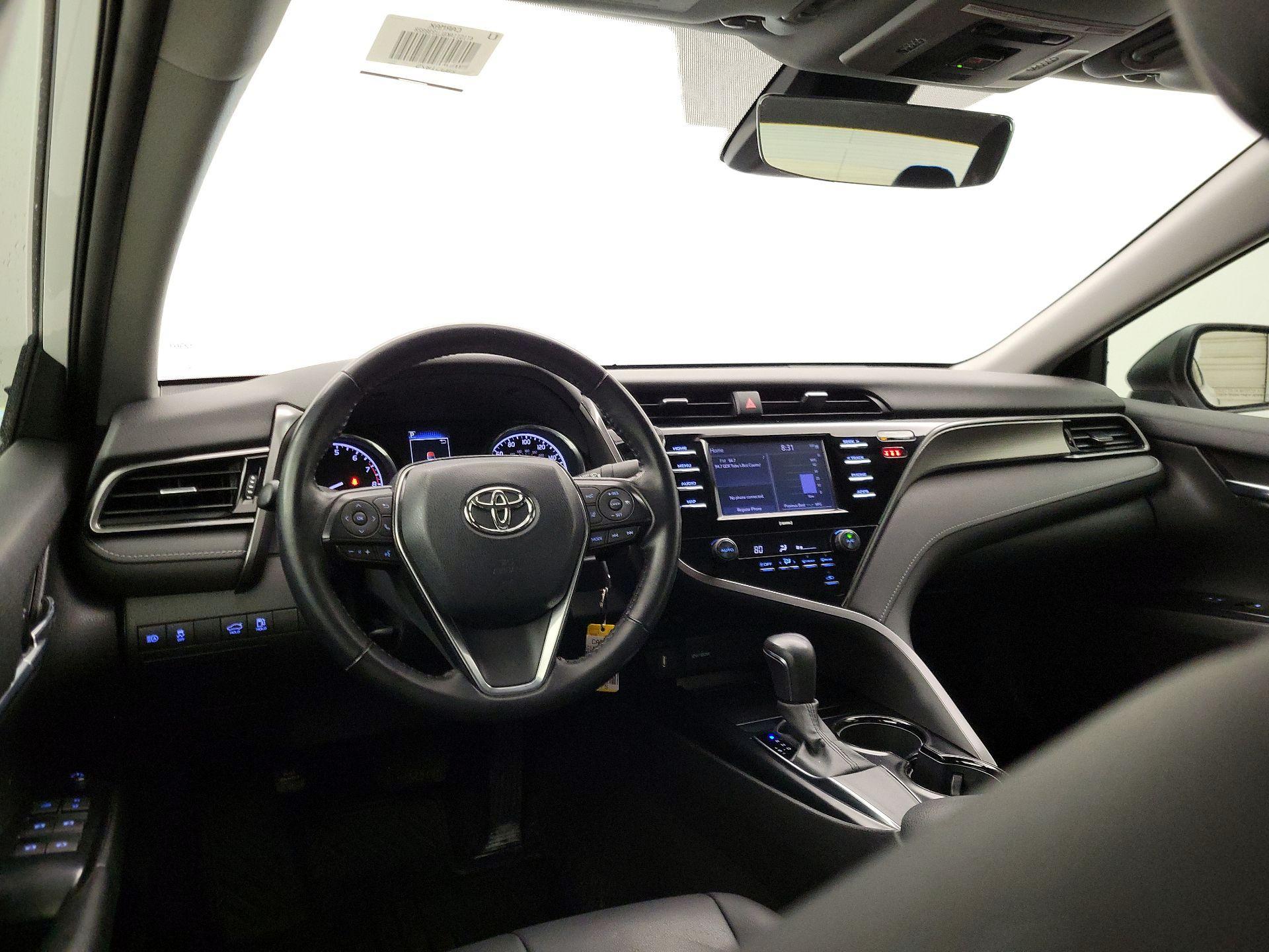 Thumbnail: 2020 Toyota Camry - 9