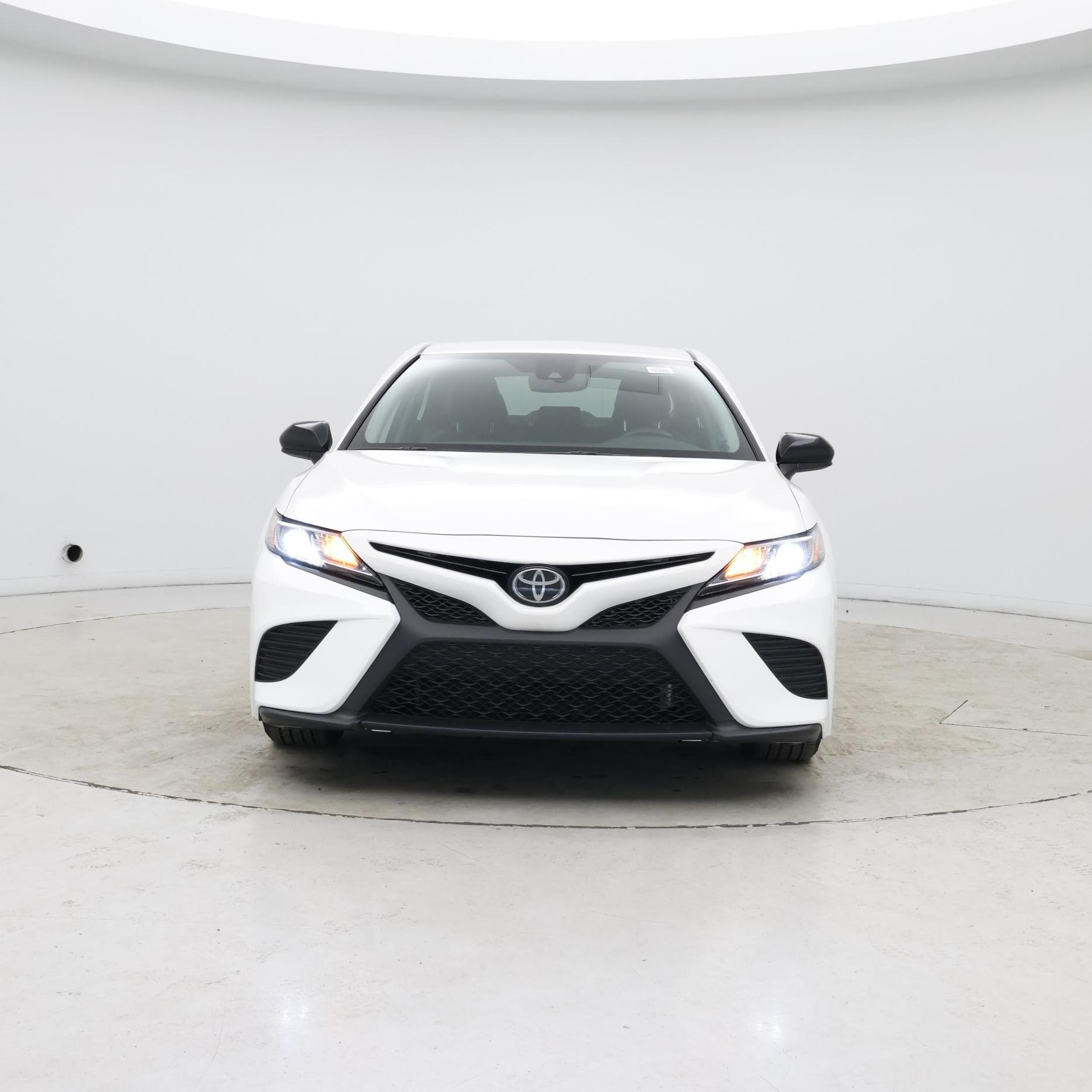 Thumbnail: 2020 Toyota Camry - 5