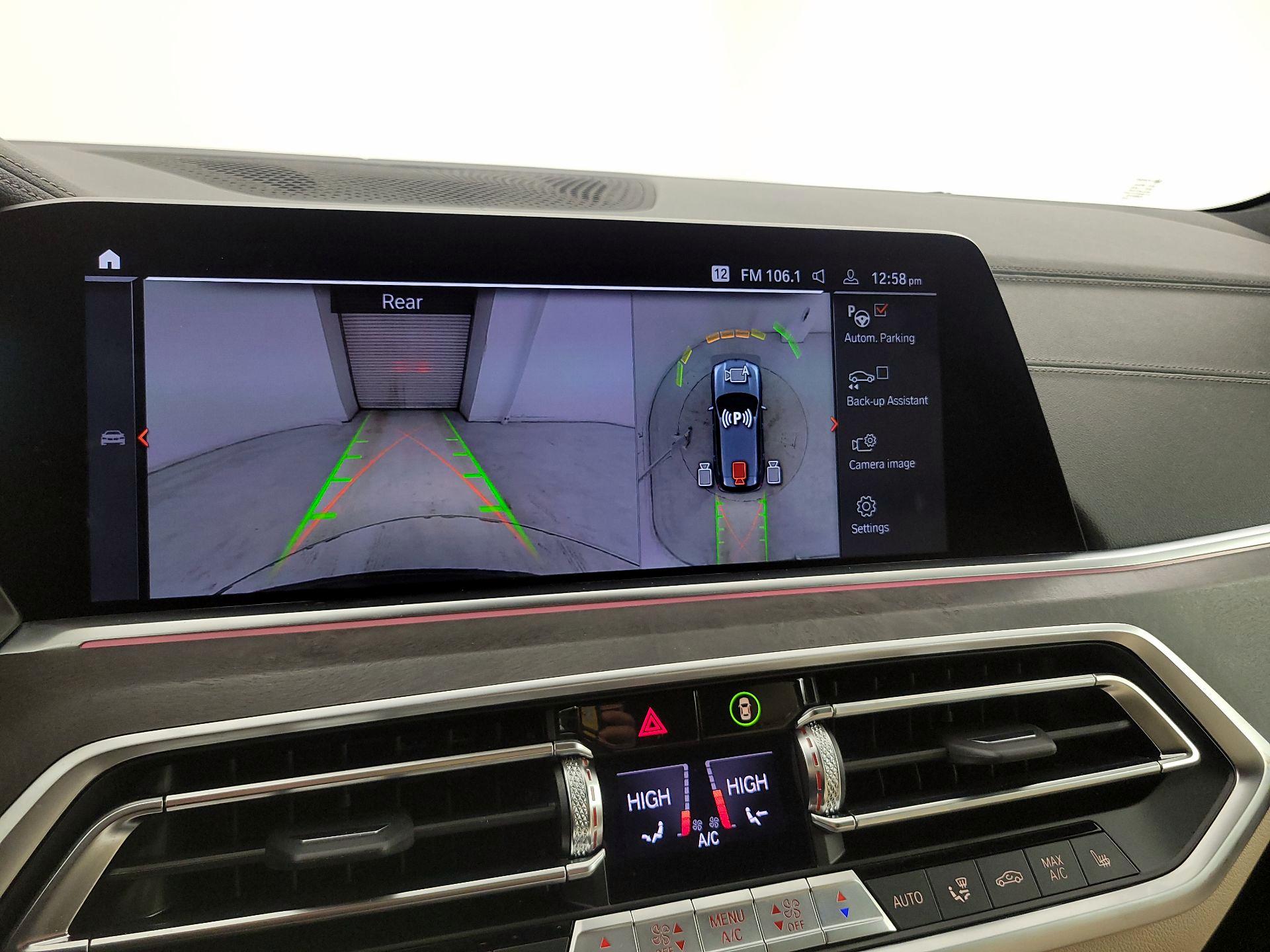 Thumbnail: 2022 BMW X5 - 15