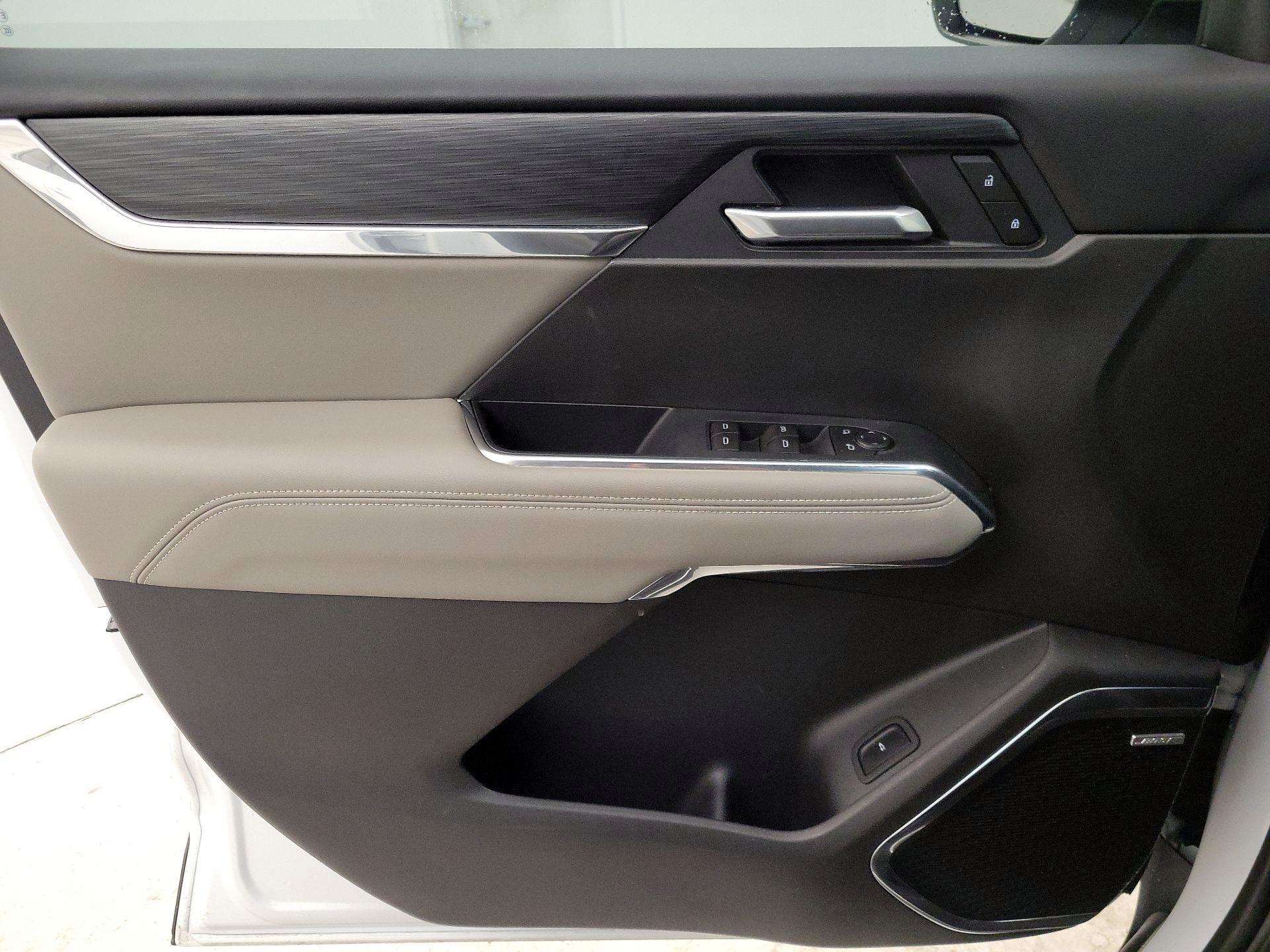 Thumbnail: 2025 GMC Acadia - 12