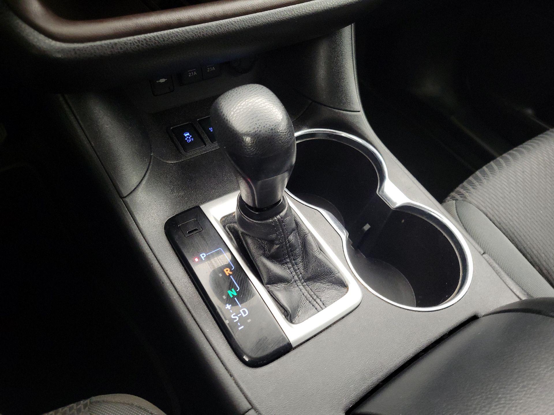 Thumbnail: 2018 Toyota Highlander - 17