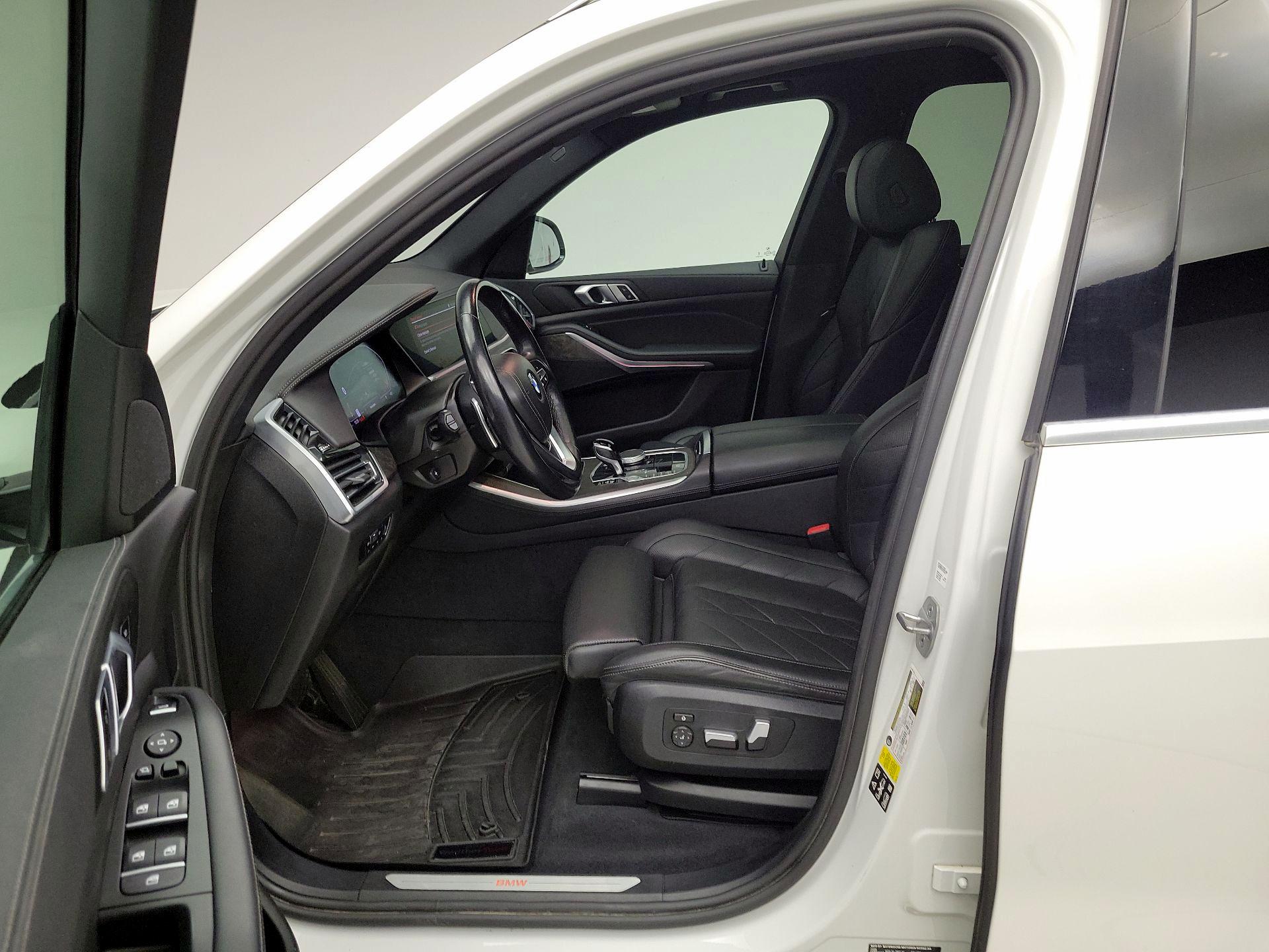 Thumbnail: 2023 BMW X5 - 9