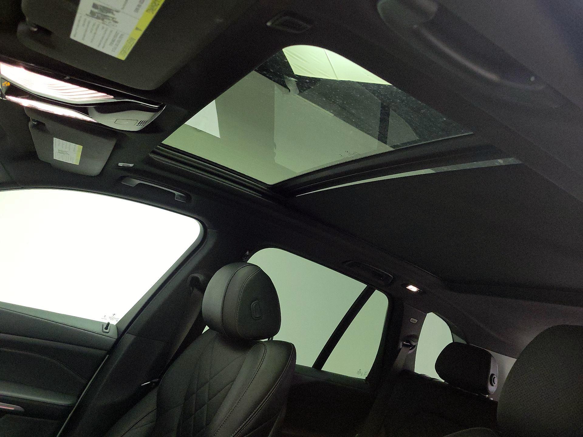 Thumbnail: 2023 BMW X5 - 18