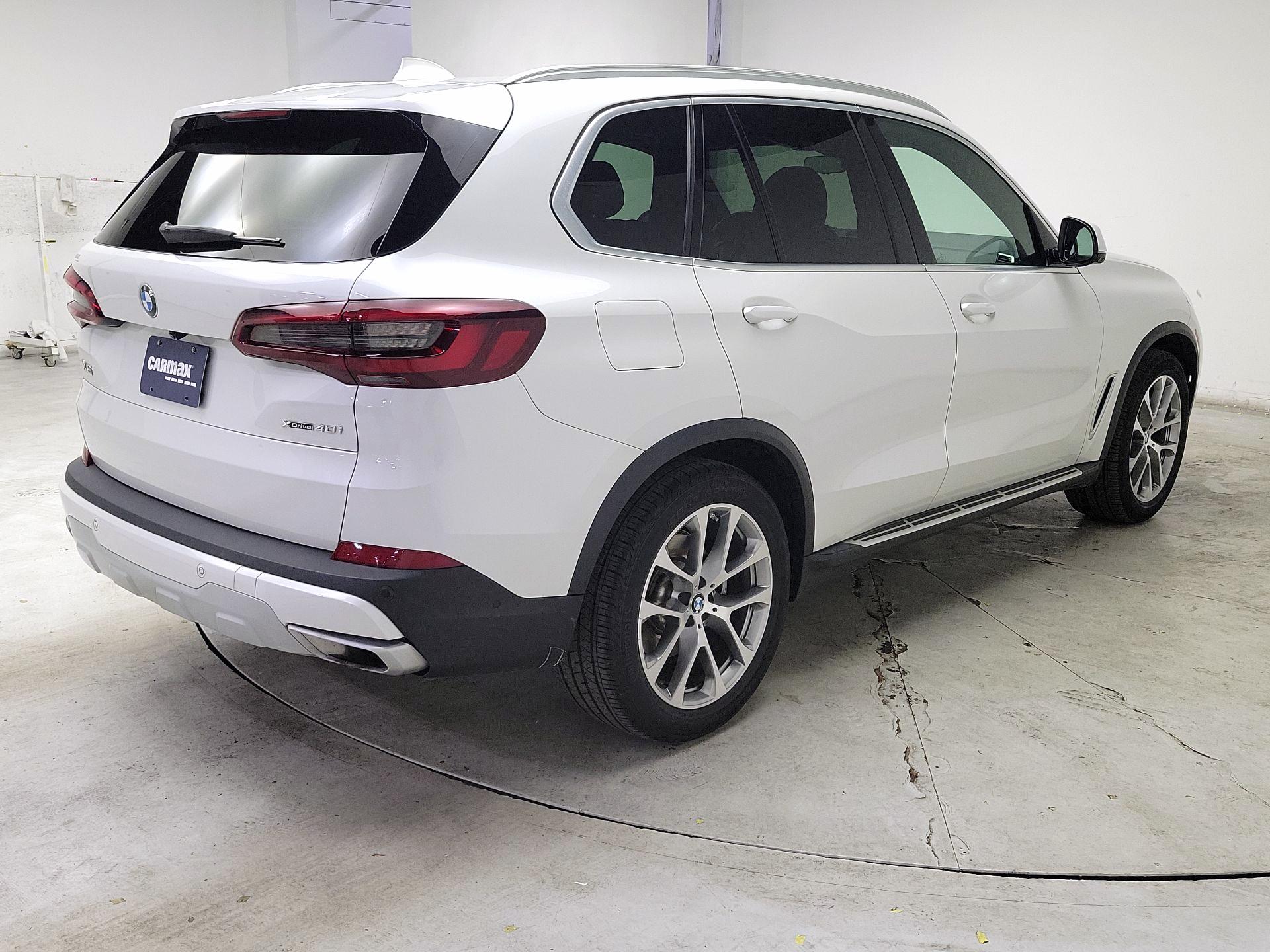 Thumbnail: 2023 BMW X5 - 5