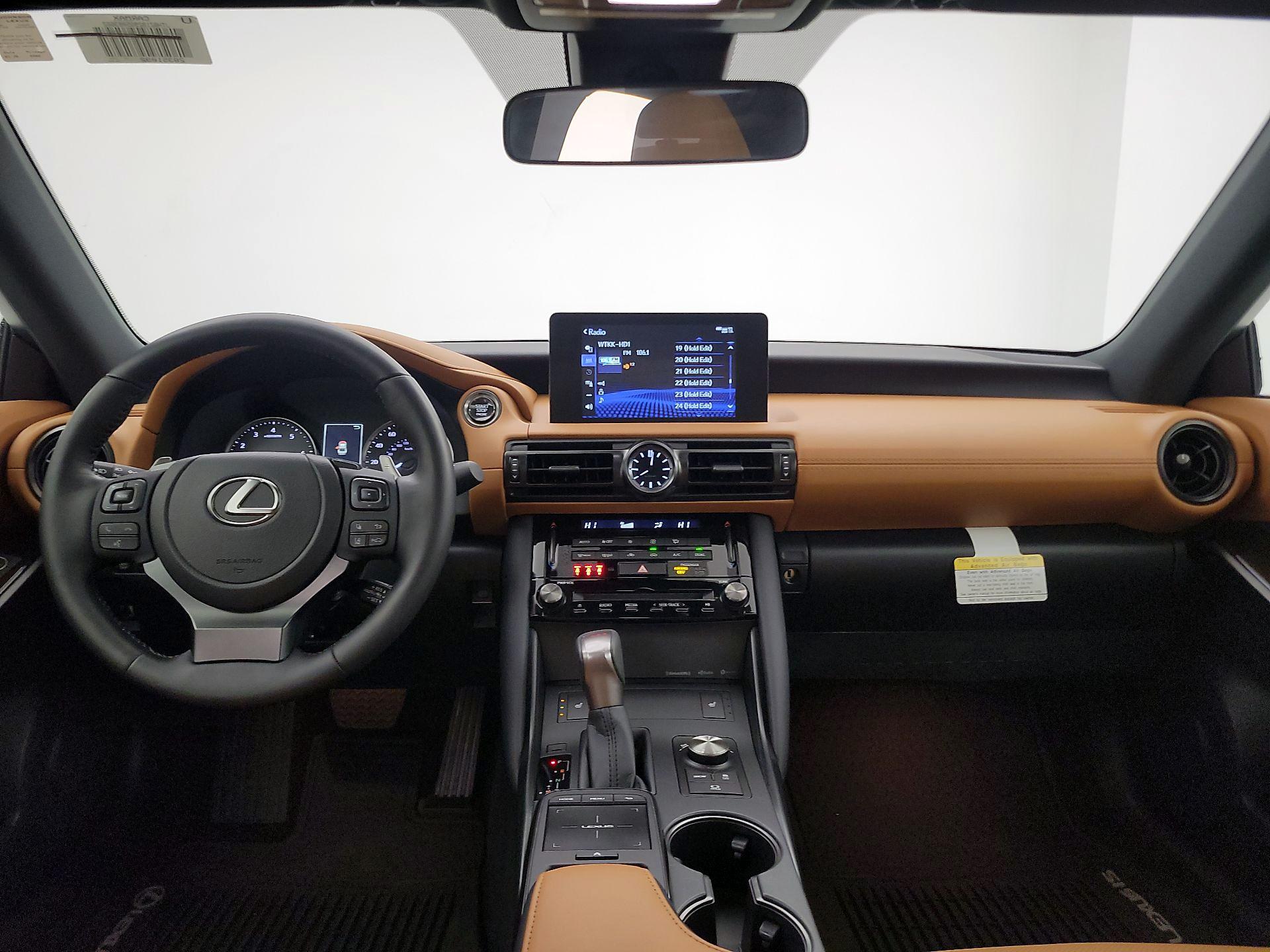 Thumbnail: 2025 Lexus IS - 9