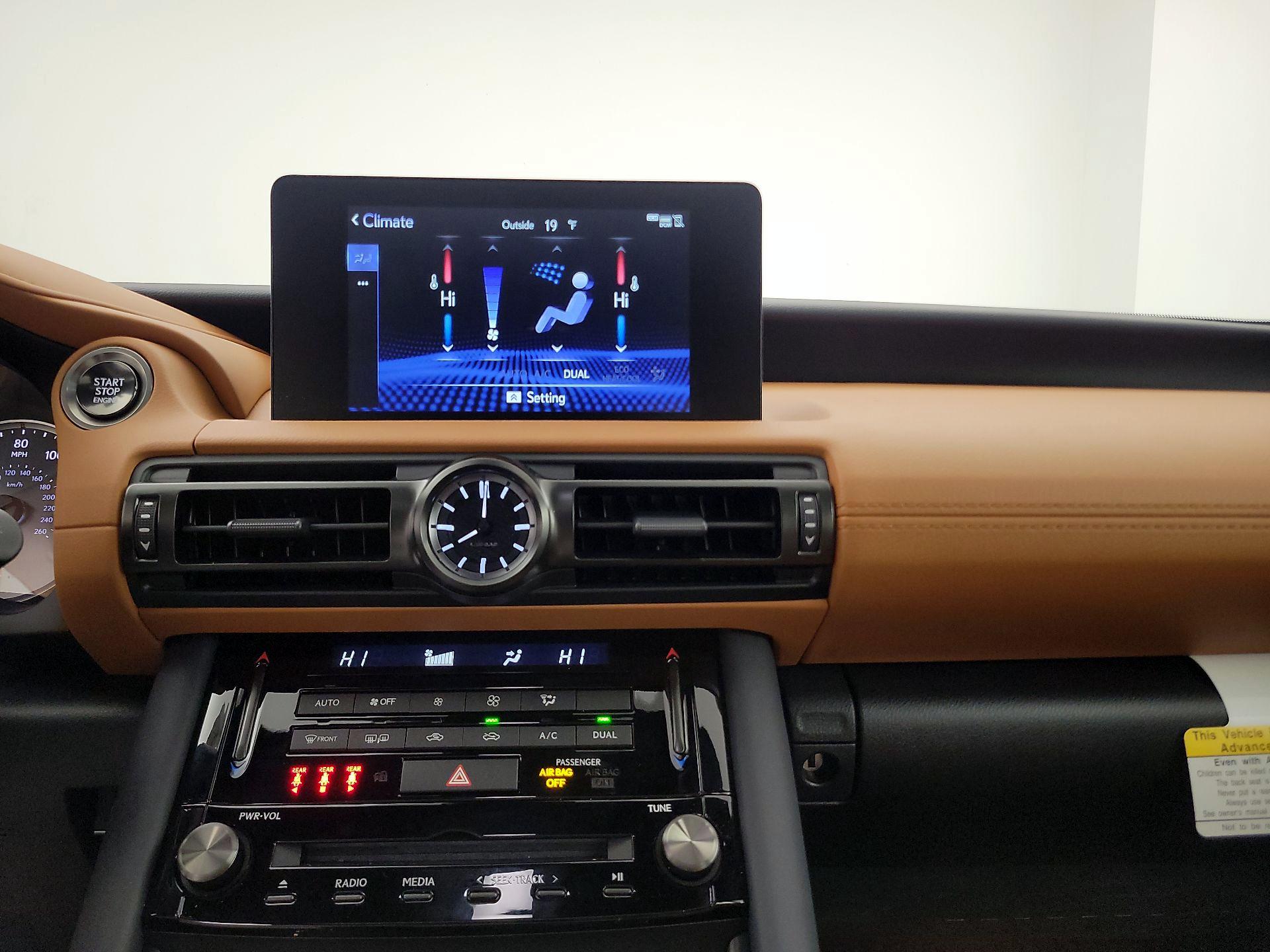 Thumbnail: 2025 Lexus IS - 16