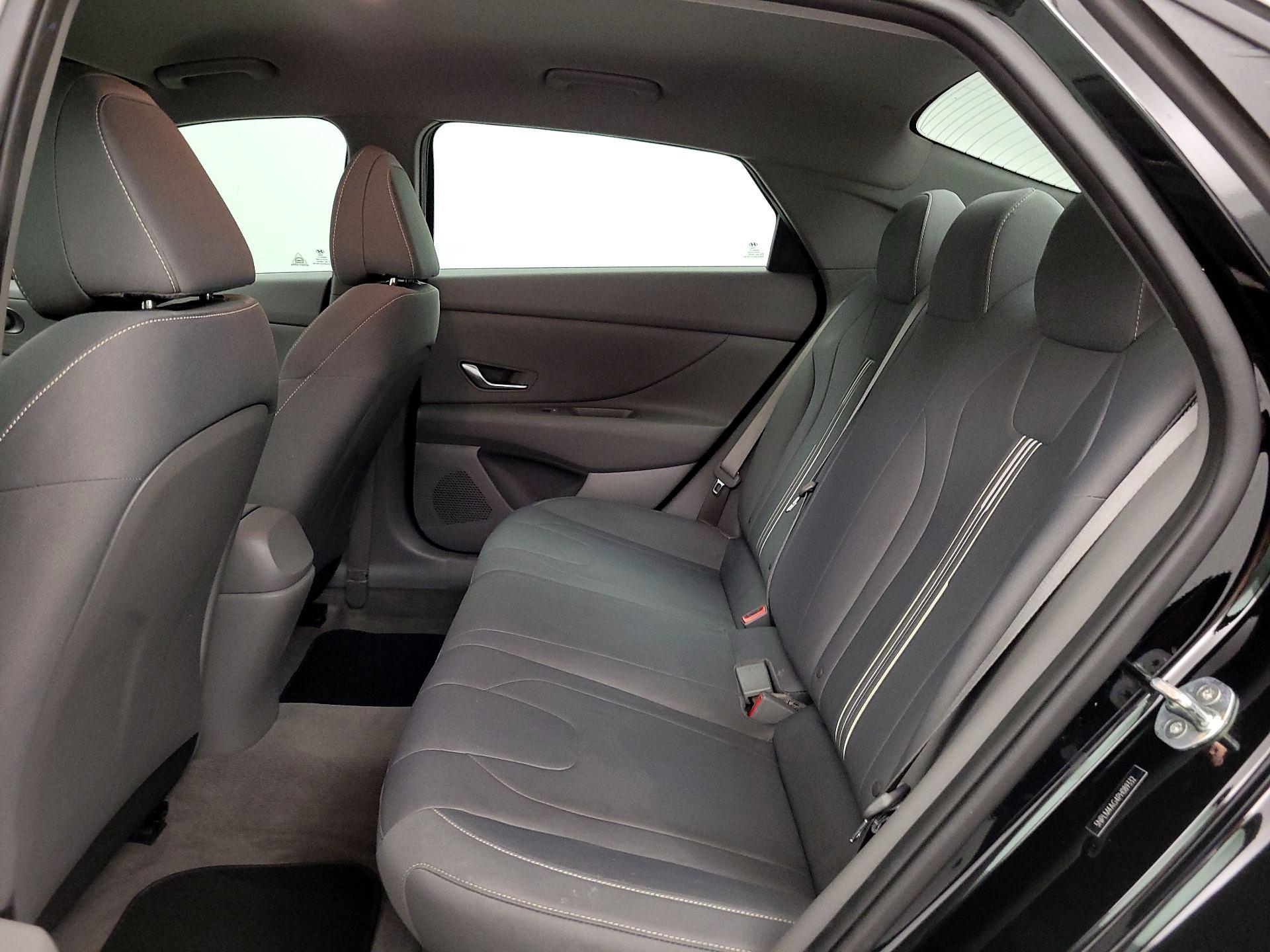 Thumbnail: 2023 Hyundai Elantra - 19