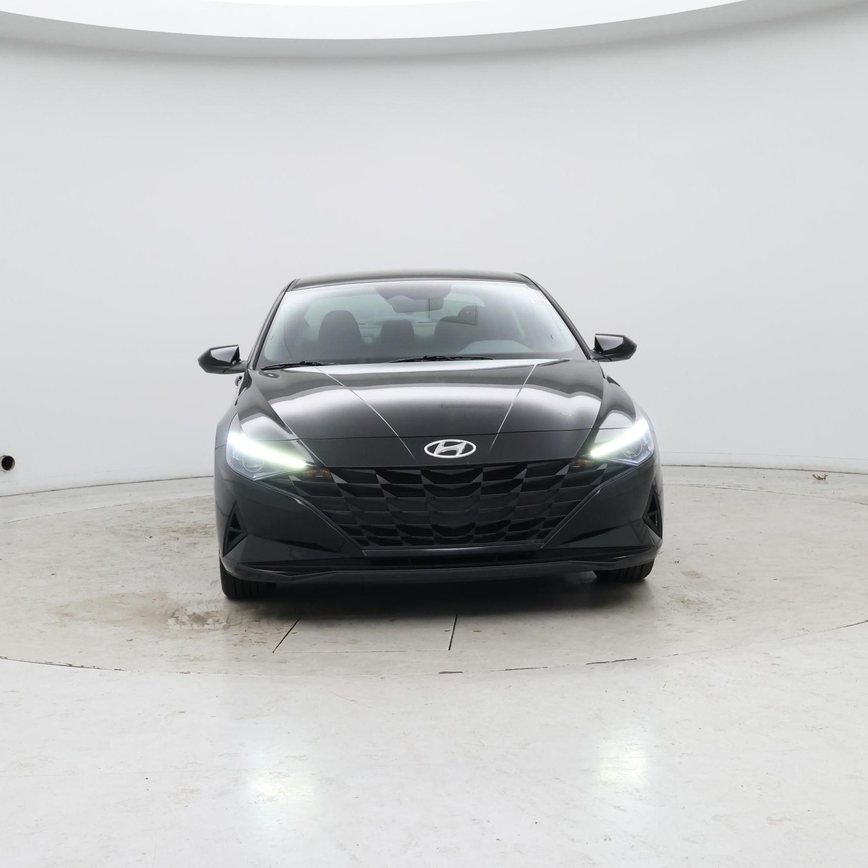 Thumbnail: 2023 Hyundai Elantra - 5