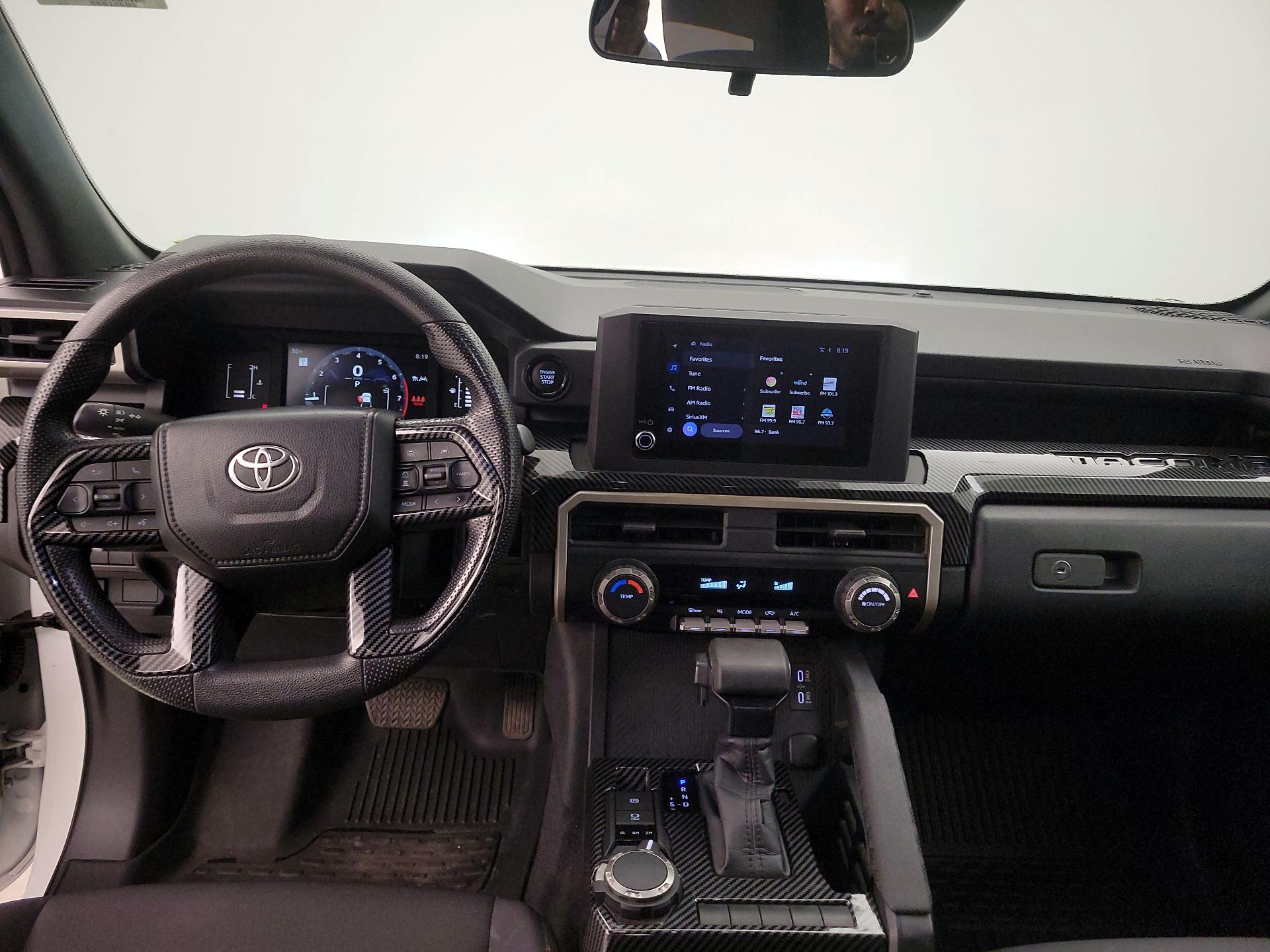 Thumbnail: 2024 Toyota Tacoma - 9