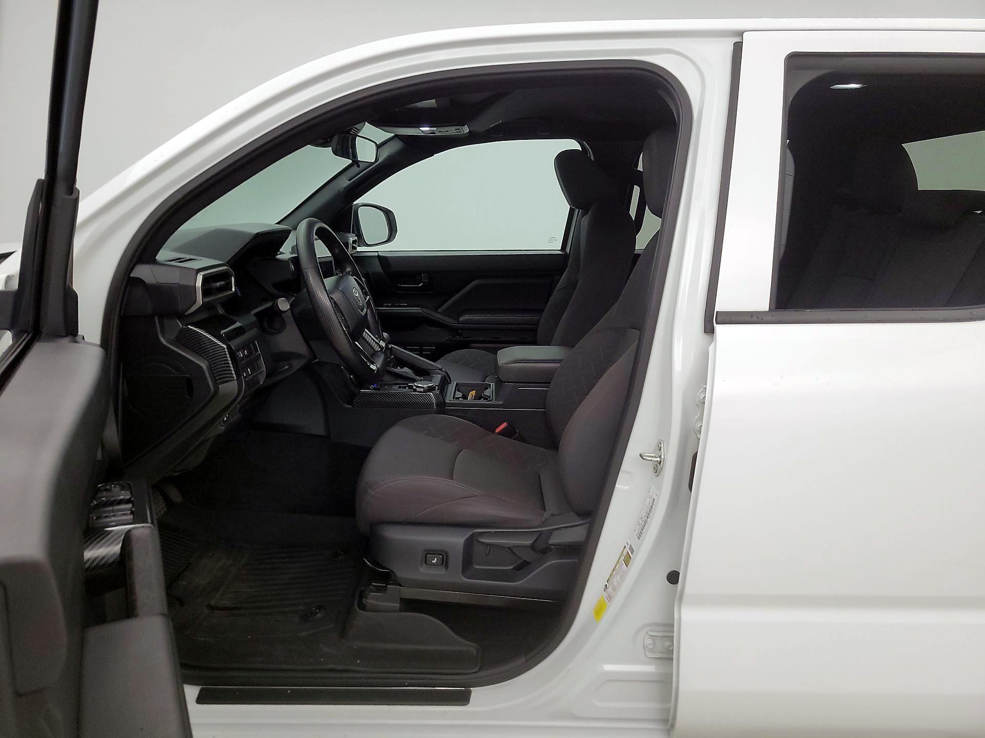 Thumbnail: 2024 Toyota Tacoma - 11