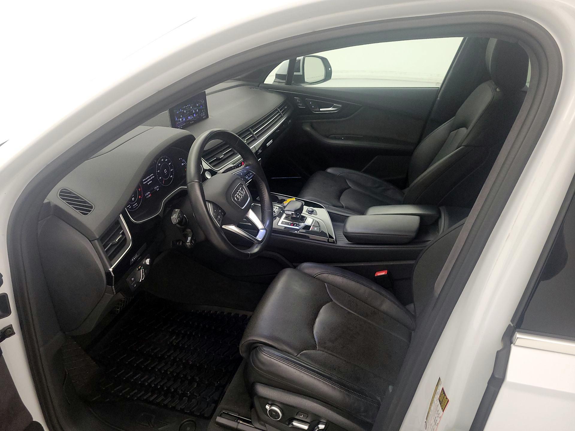 Thumbnail: 2019 Audi Q7 - 11