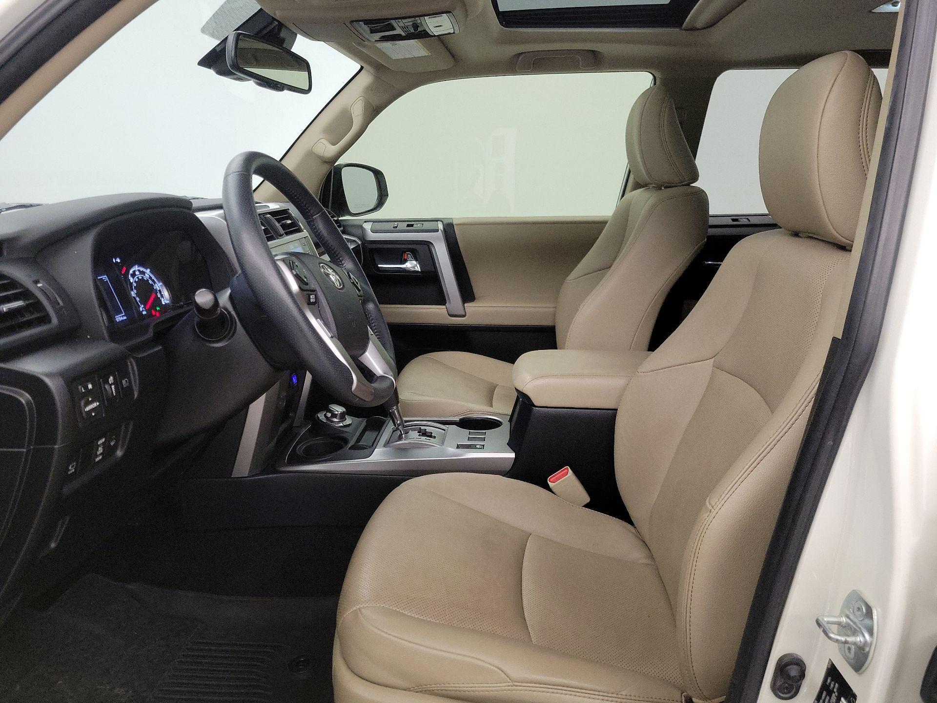 Thumbnail: 2022 Toyota 4Runner - 11