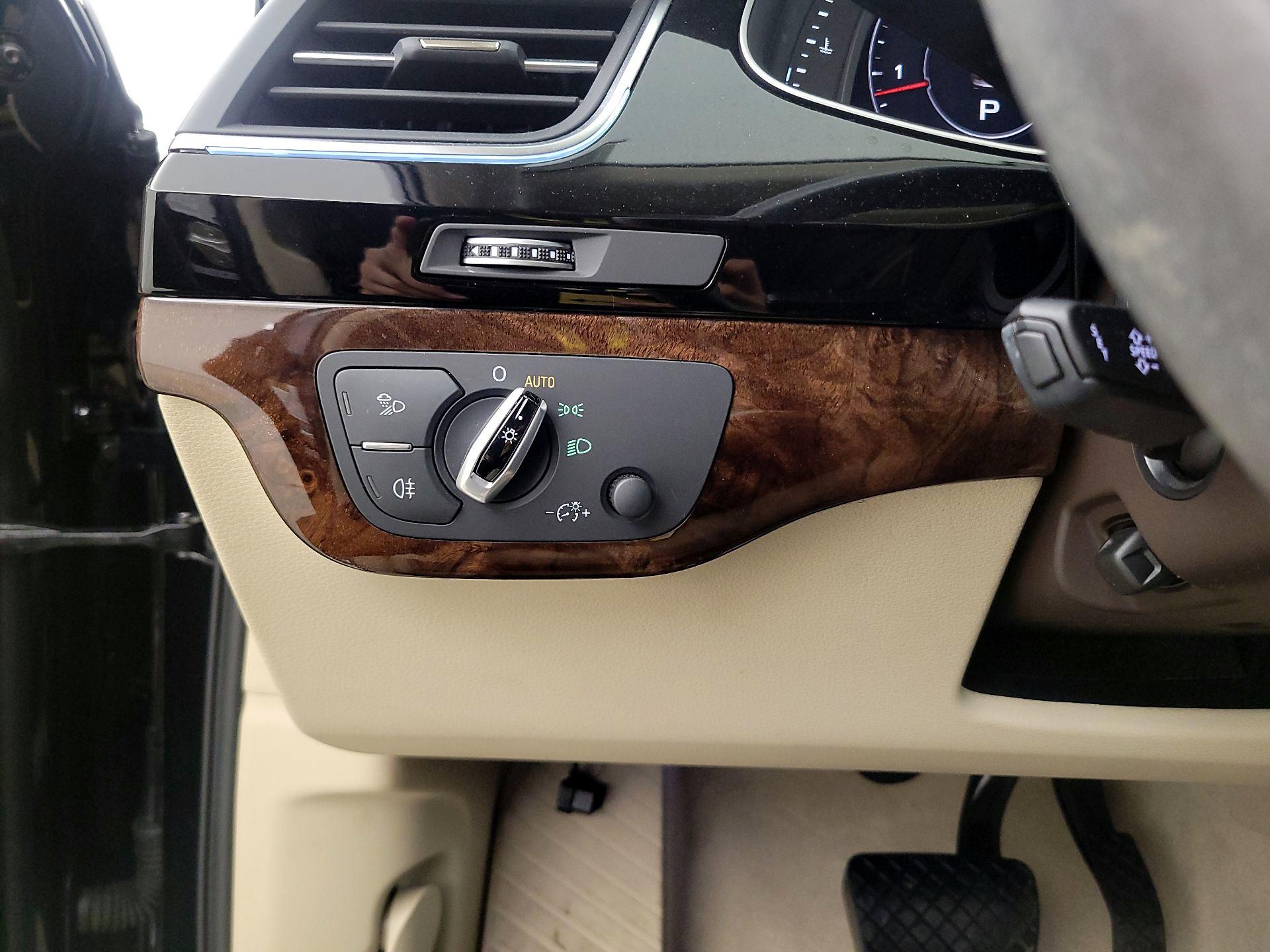 Thumbnail: 2017 Audi Q7 - 13