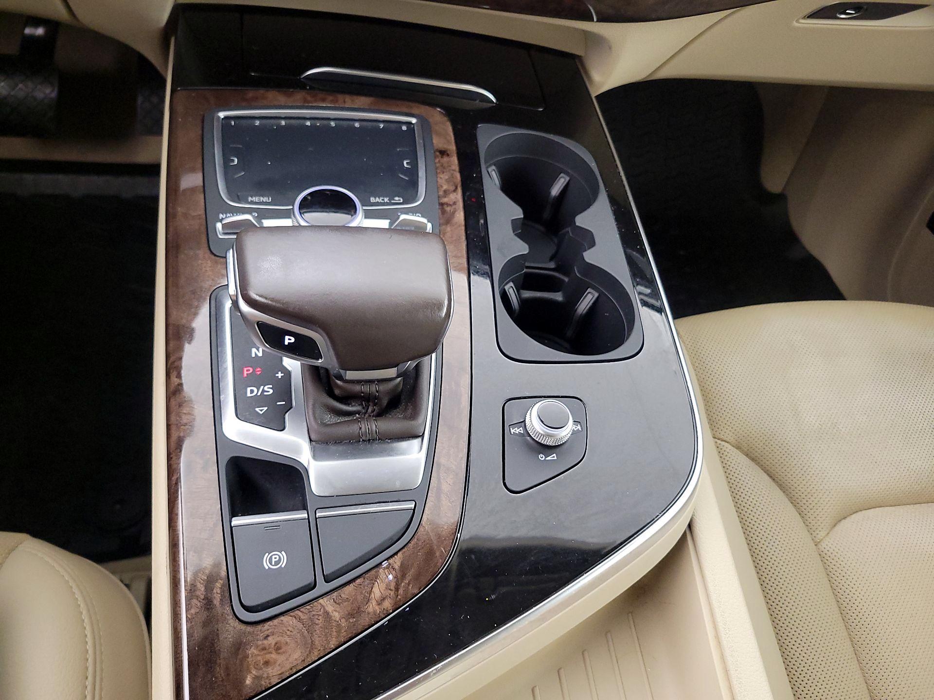 Thumbnail: 2017 Audi Q7 - 18