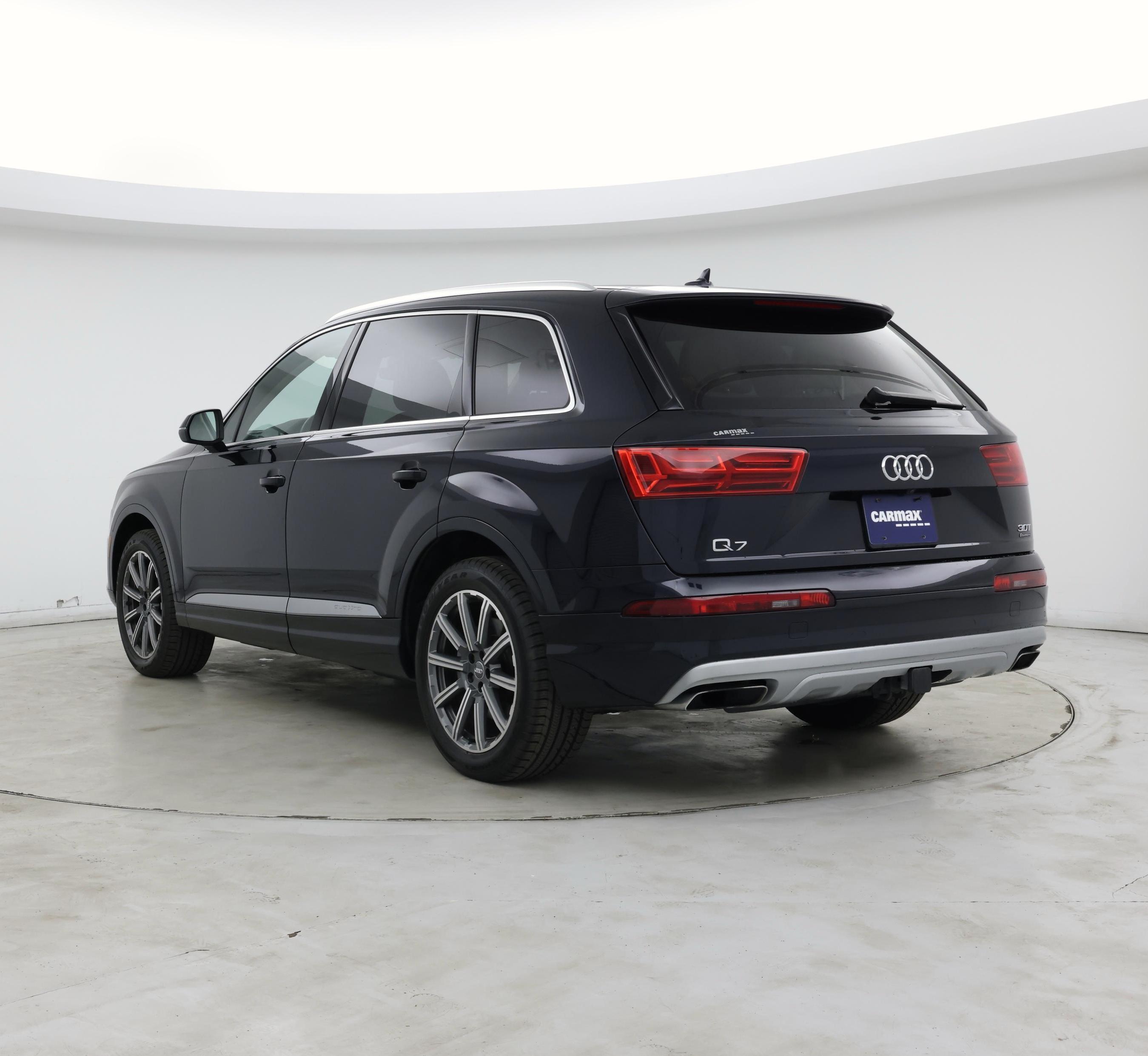 Thumbnail: 2017 Audi Q7 - 2