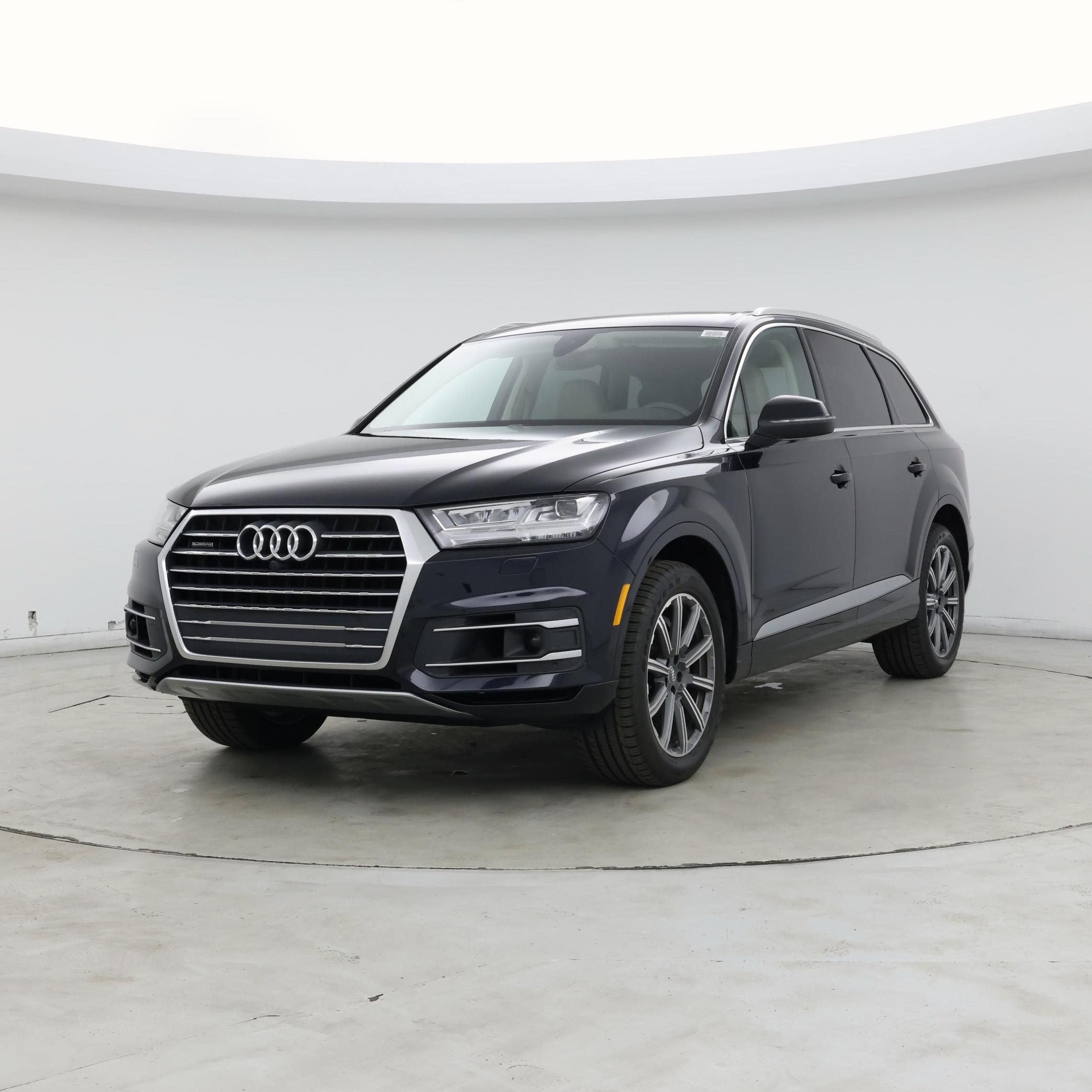 Thumbnail: 2017 Audi Q7 - 4