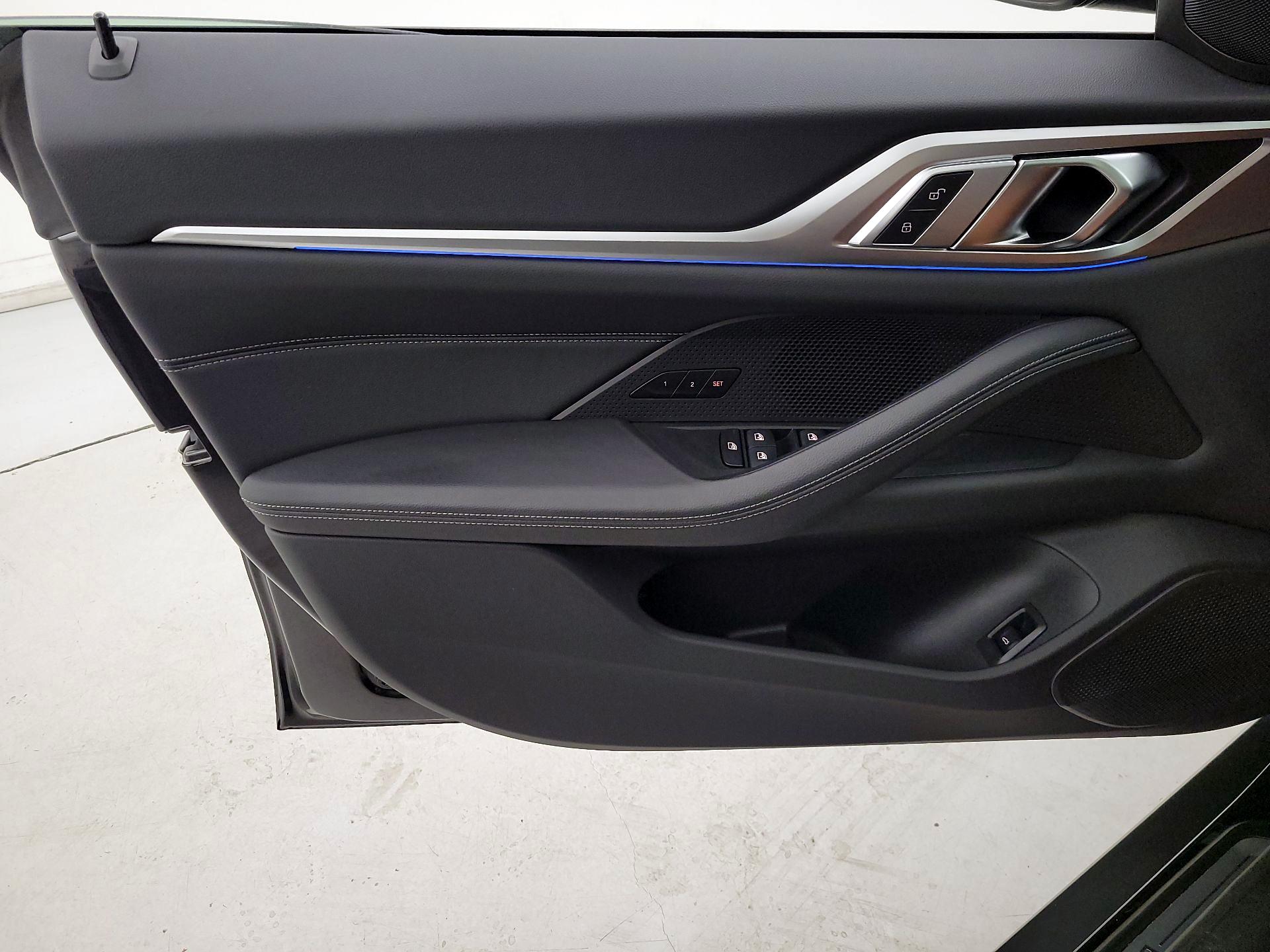 Thumbnail: 2023 BMW i4 - 12