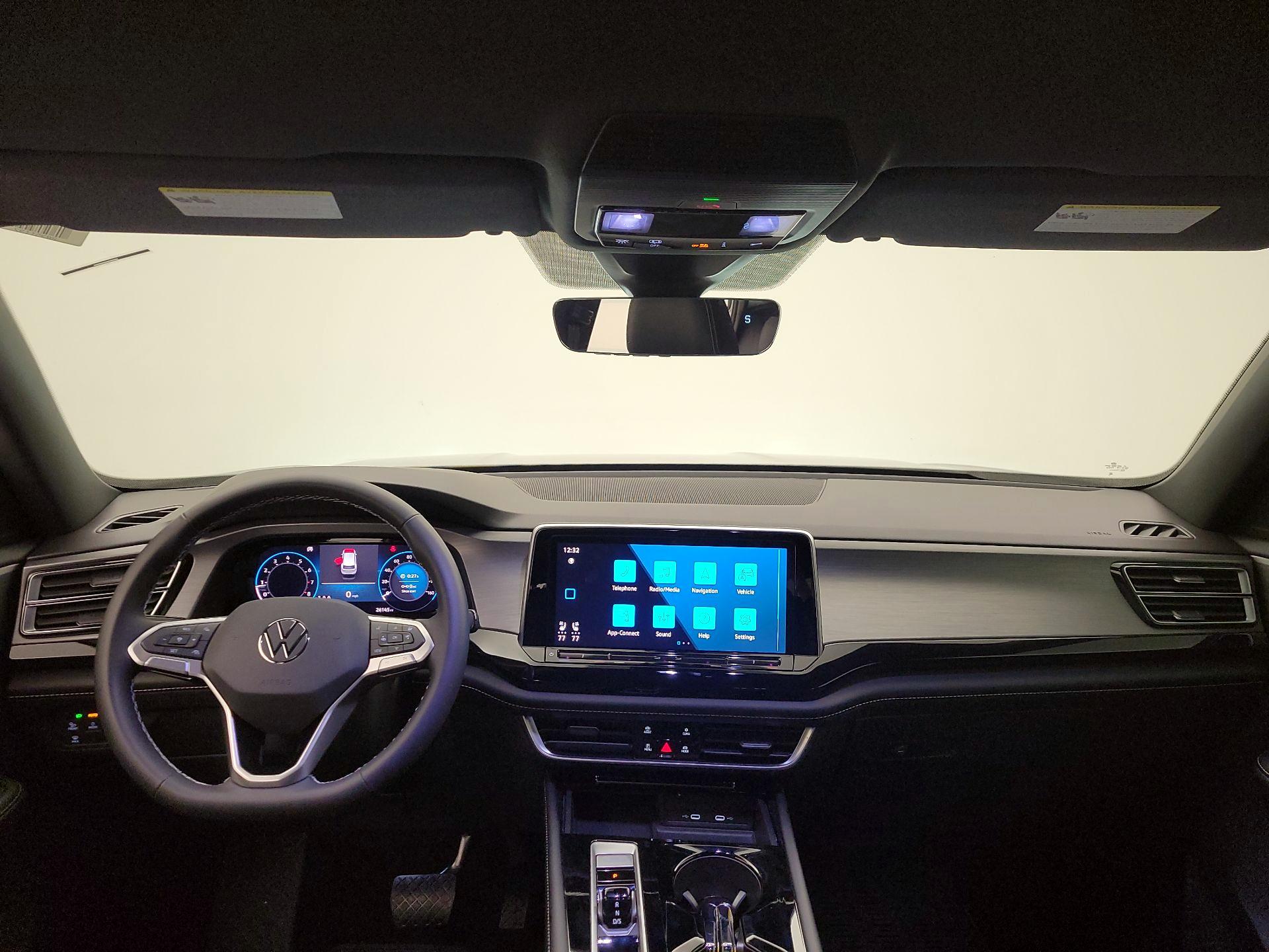 Thumbnail: 2024 Volkswagen Atlas - 9