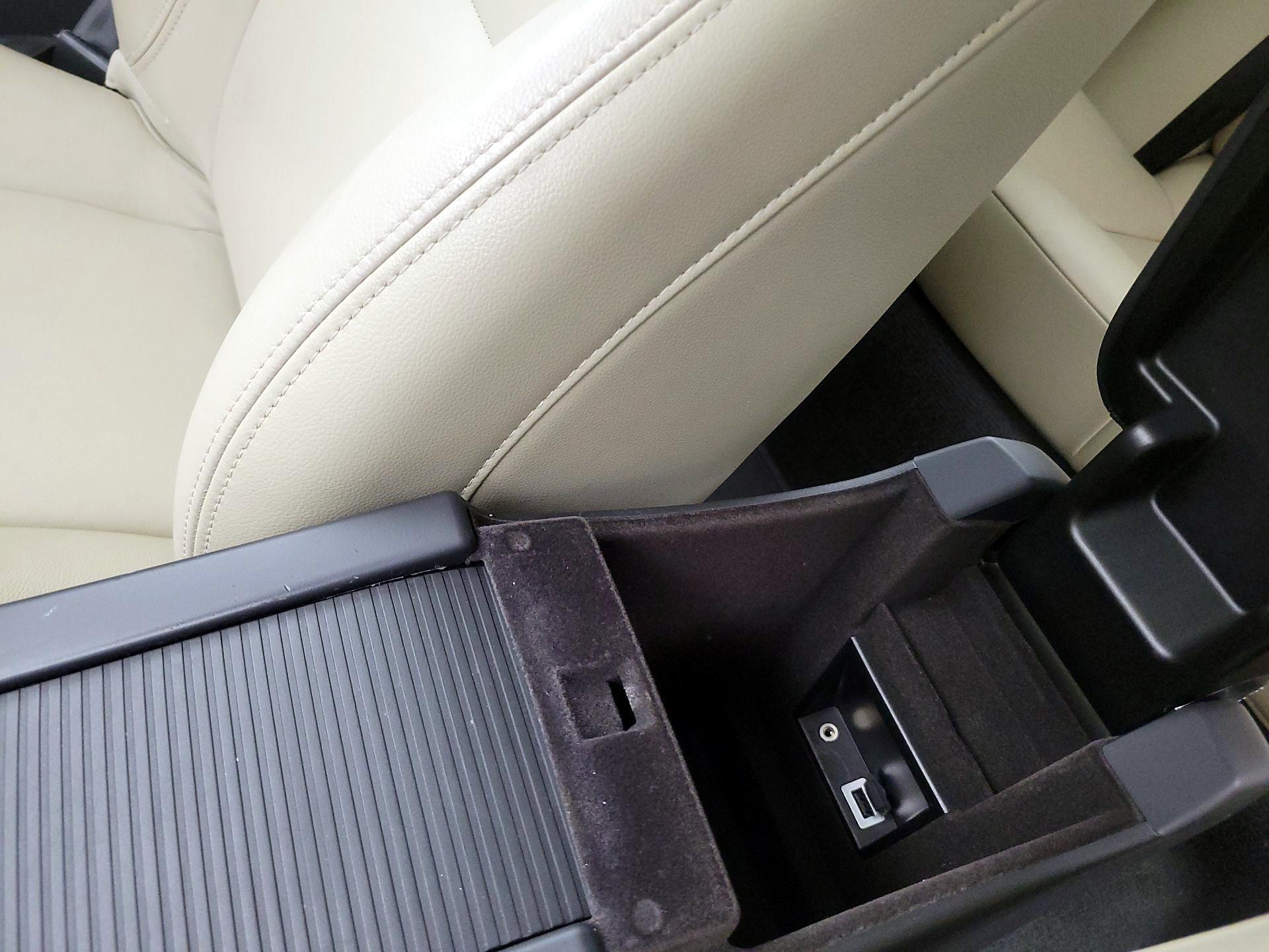 Thumbnail: 2017 Volvo S60 - 18