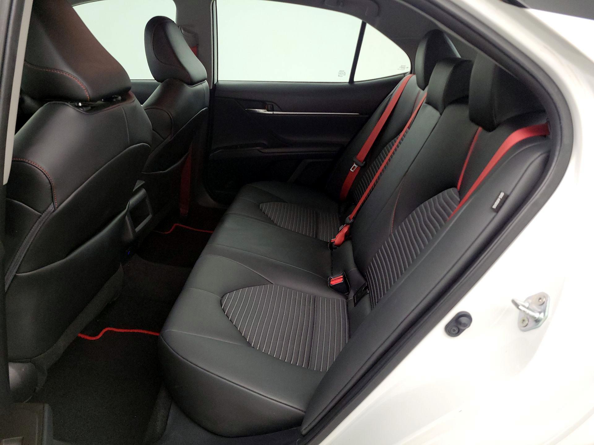 Thumbnail: 2022 Toyota Camry - 19