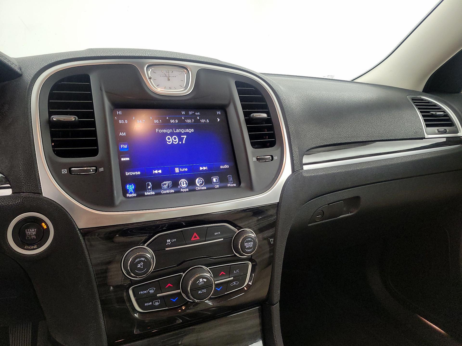 Thumbnail: 2016 Chrysler 300 - 15